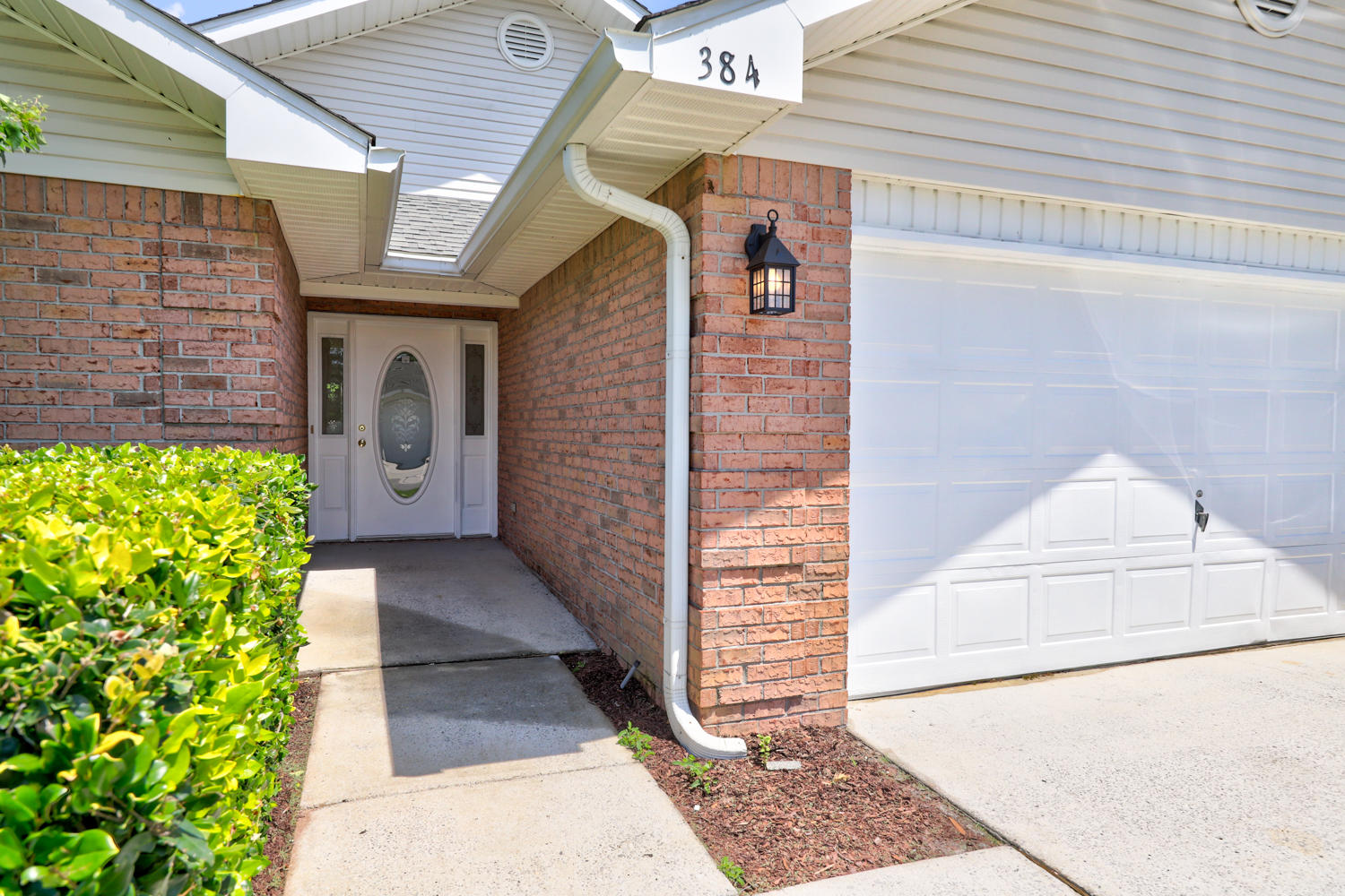 PARADISE RETREAT - Residential