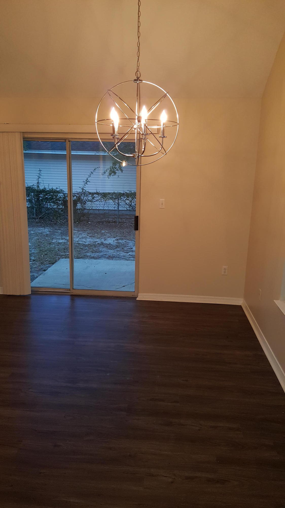 VALPARAISO PINECREST 5 - Residential