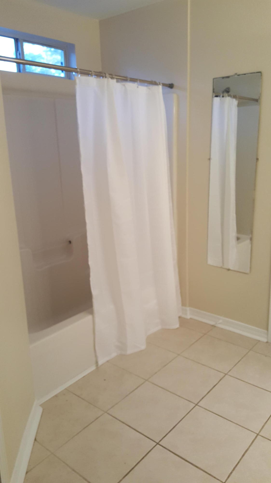 VALPARAISO PINECREST 5 - Residential