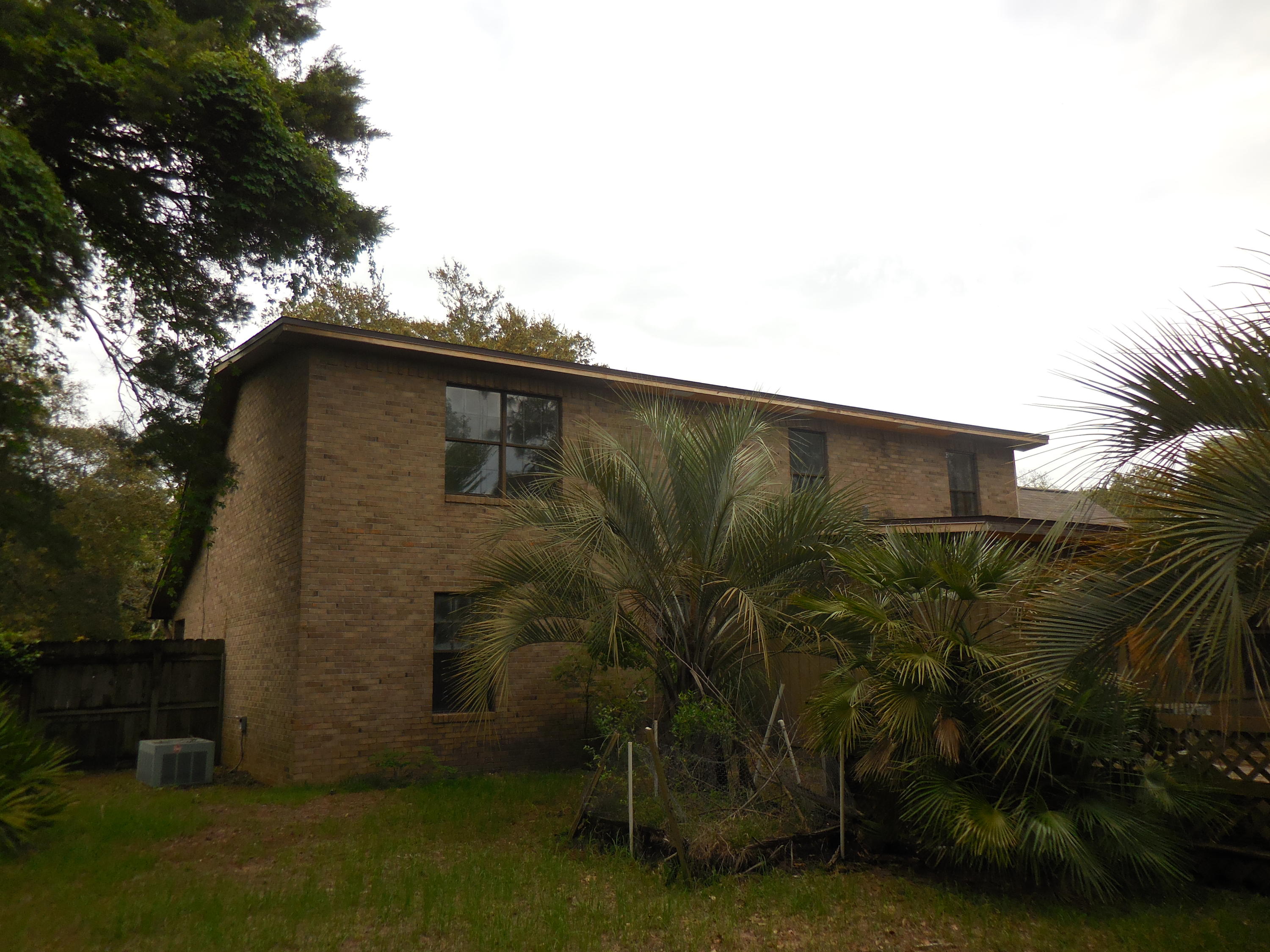 RAINTREE ESTATES #2 - Residential