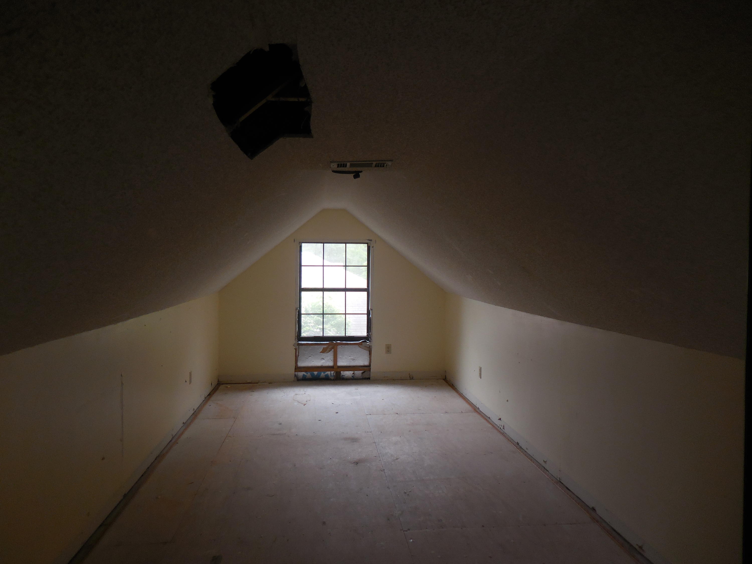 RAINTREE ESTATES #2 - Residential