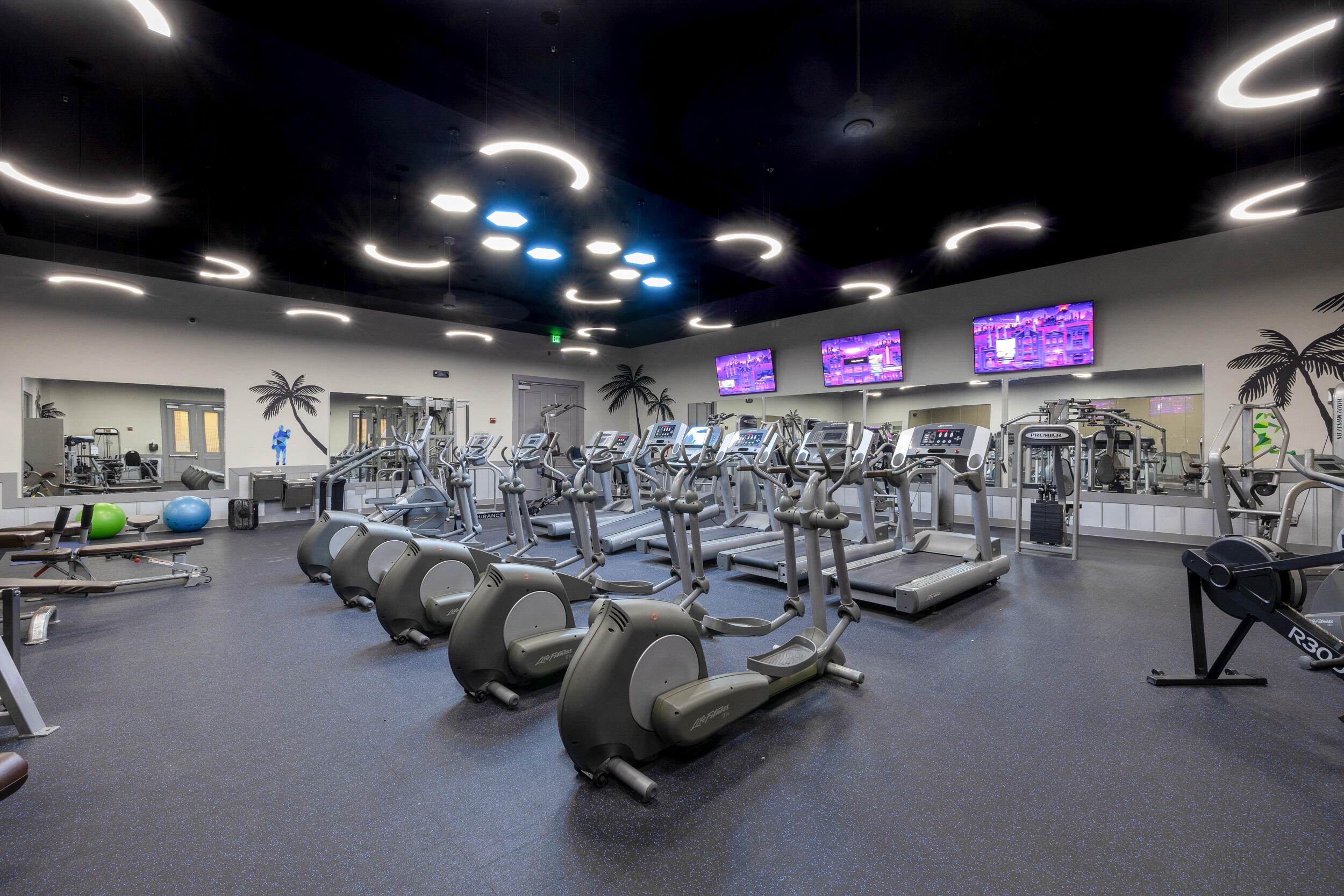 THE PALMS OF DESTIN - Residential