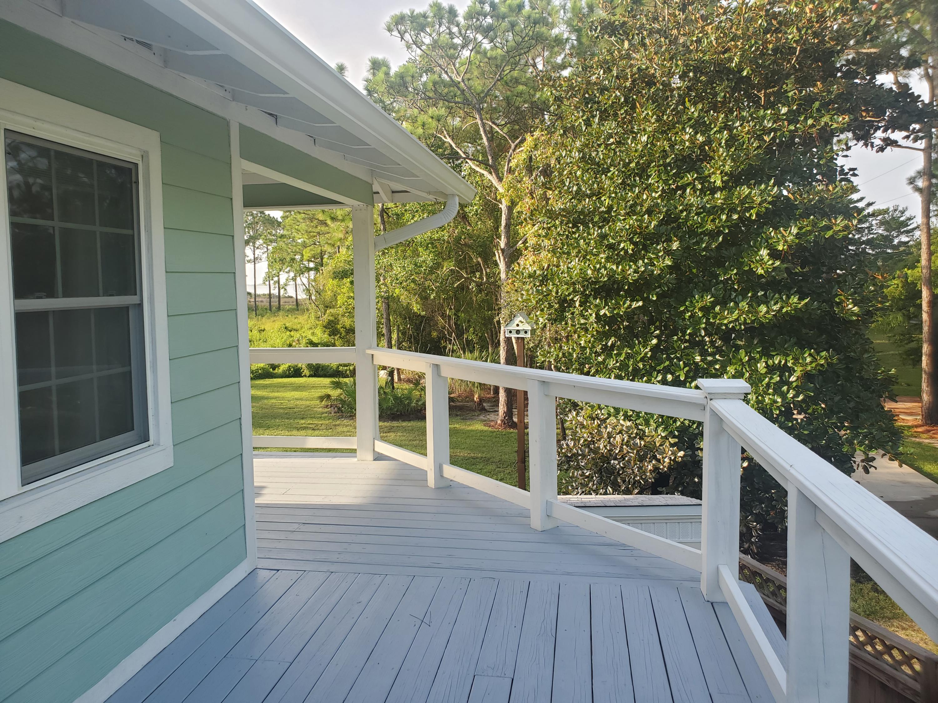 FOREST SHORES - Residential