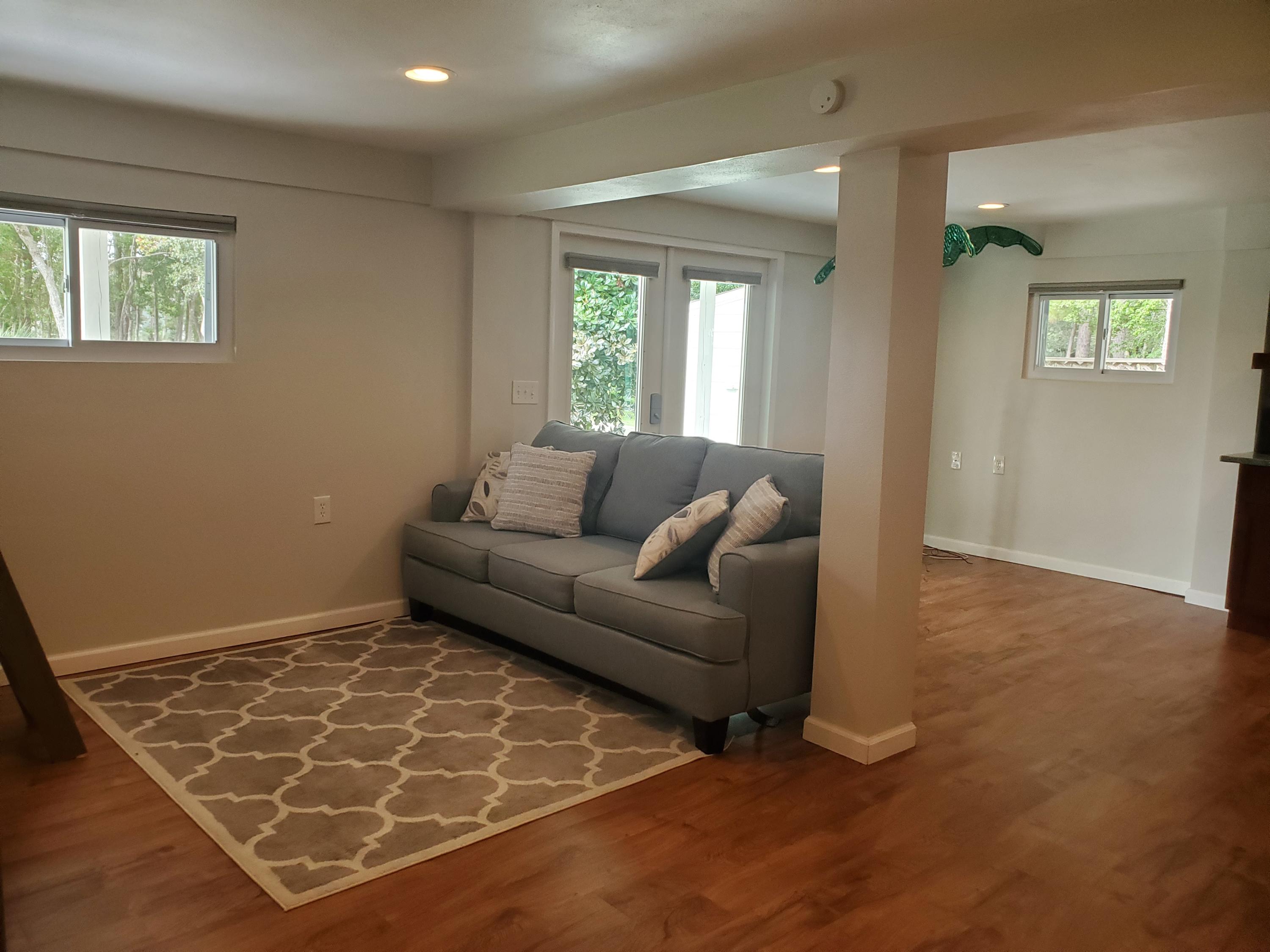 FOREST SHORES - Residential