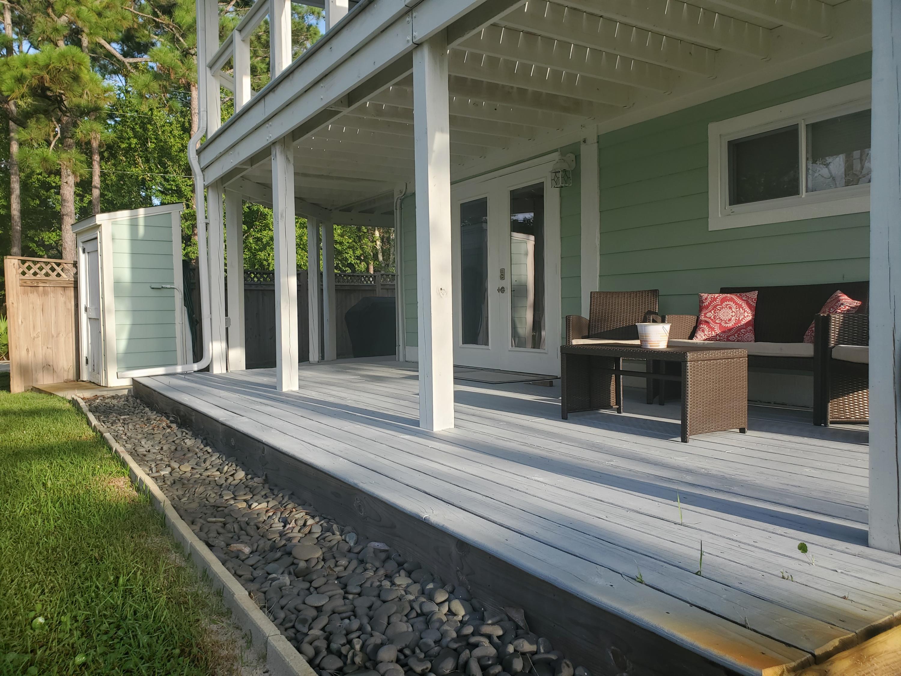 FOREST SHORES - Residential