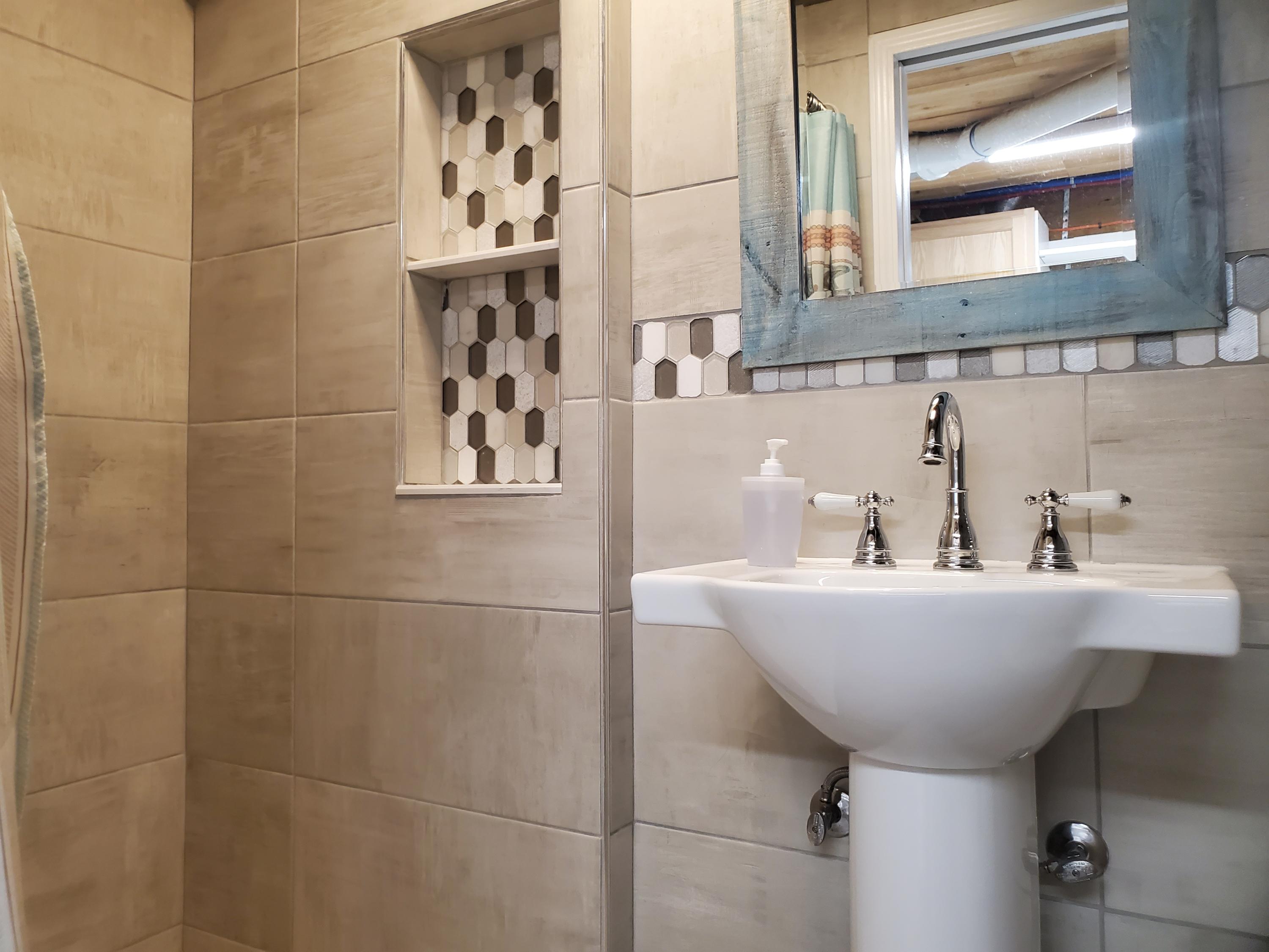 FOREST SHORES - Residential