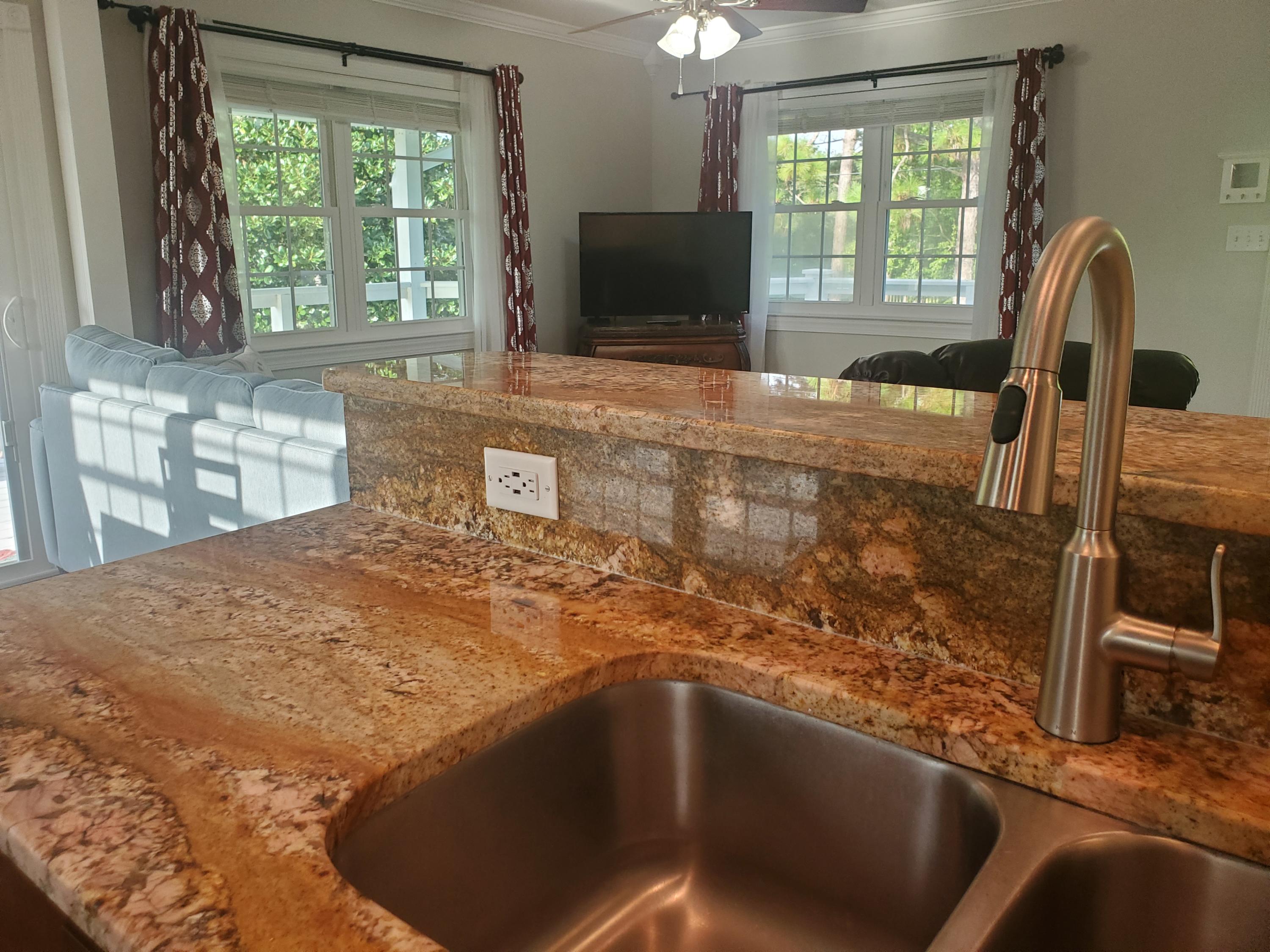 FOREST SHORES - Residential