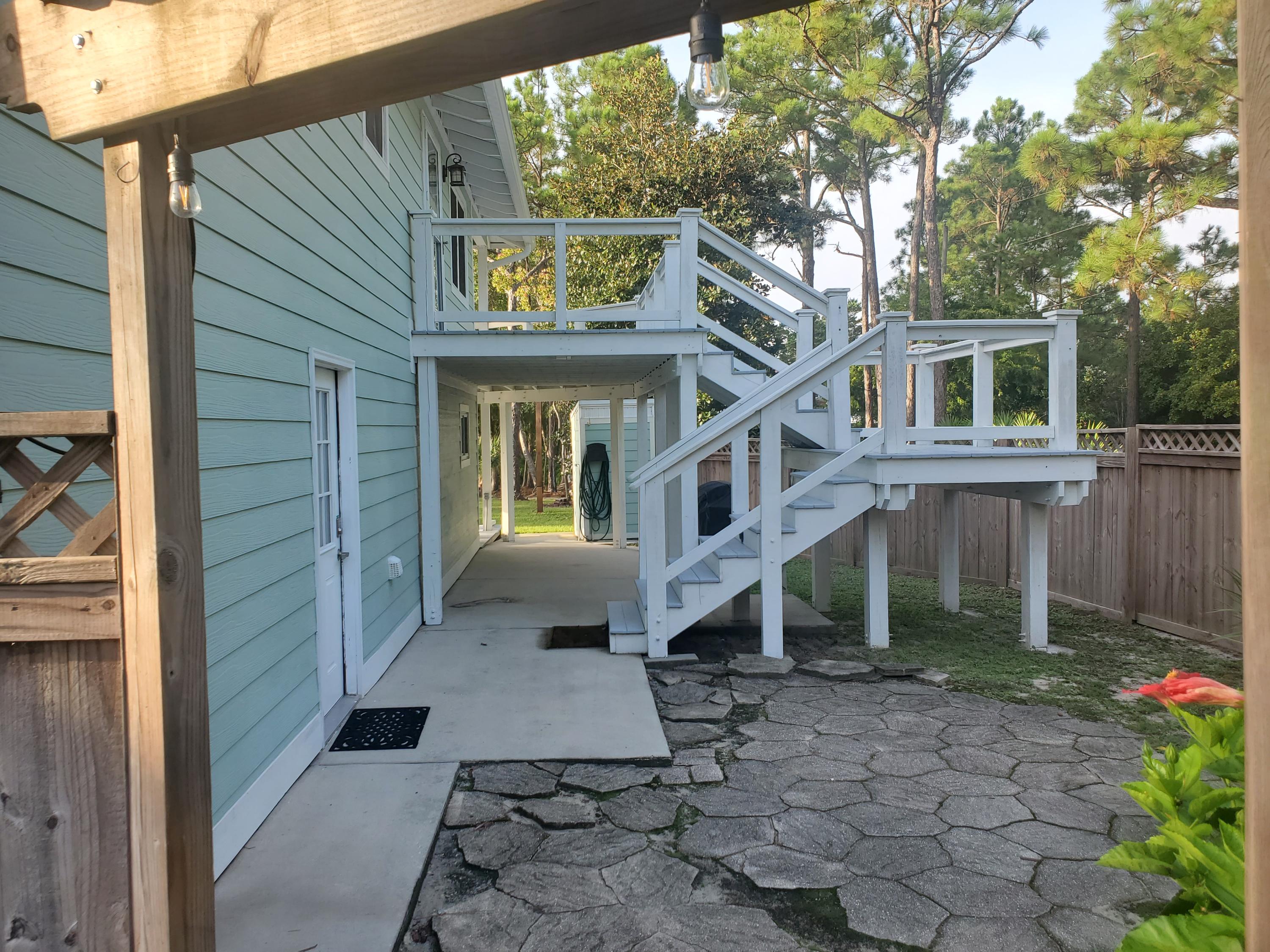 FOREST SHORES - Residential