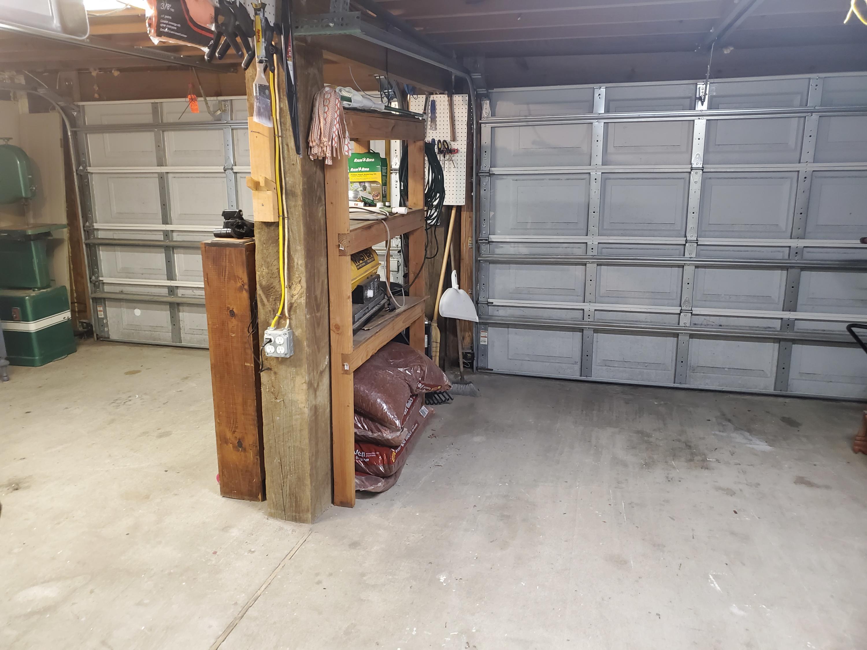 FOREST SHORES - Residential