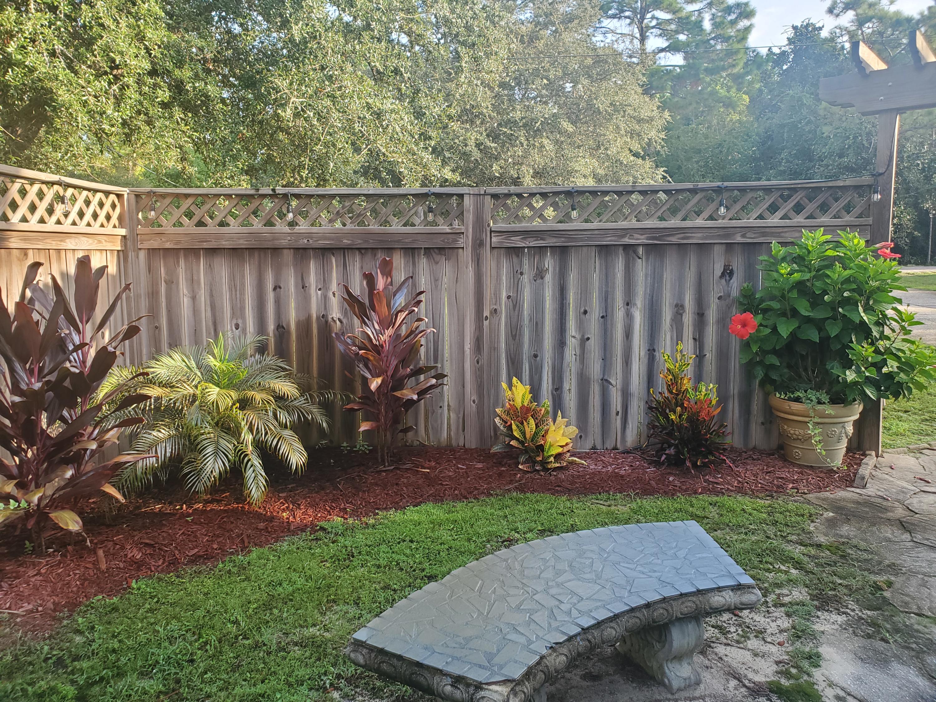 FOREST SHORES - Residential