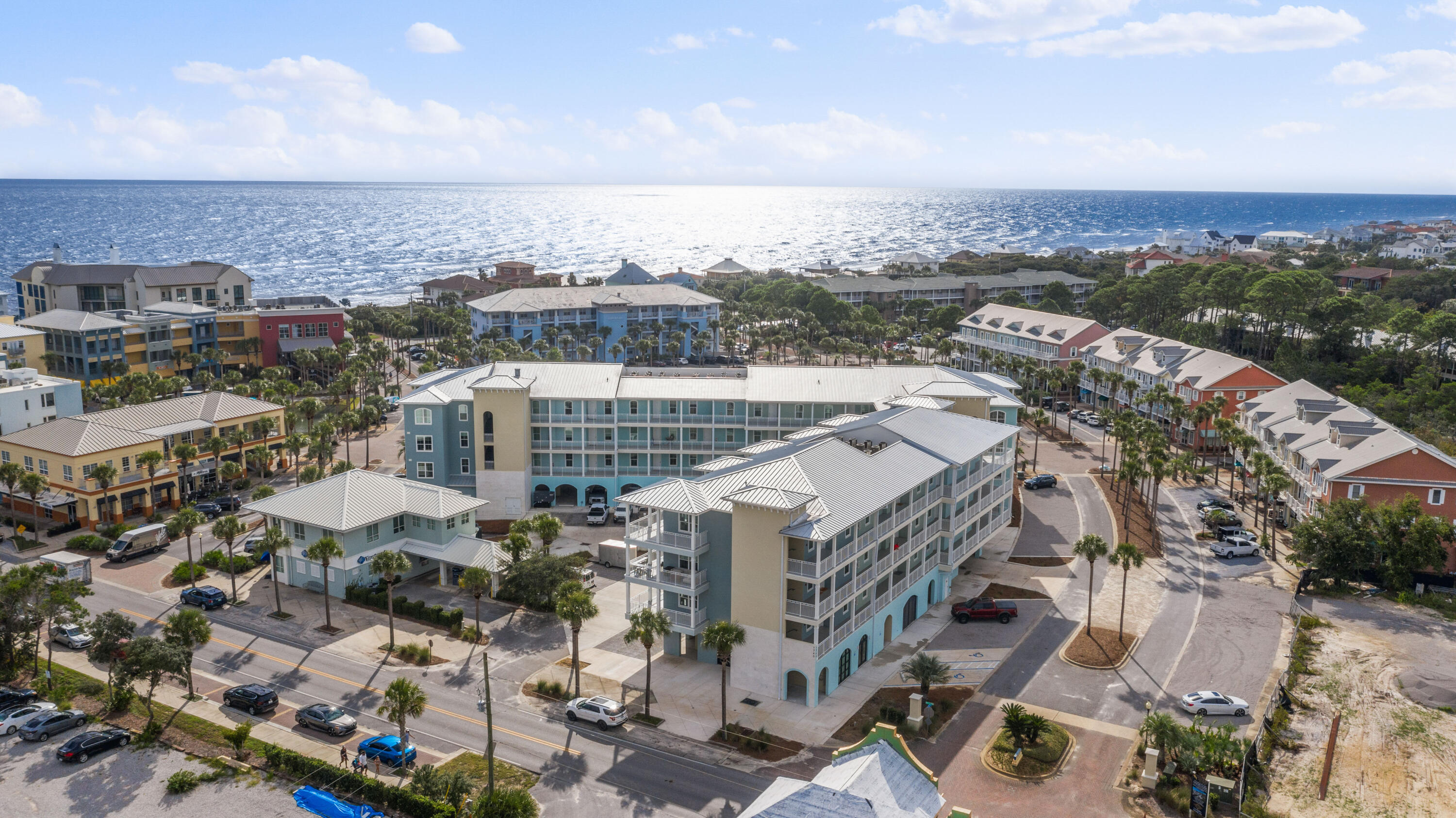 GULF PLACE RESIDENCES - Residential