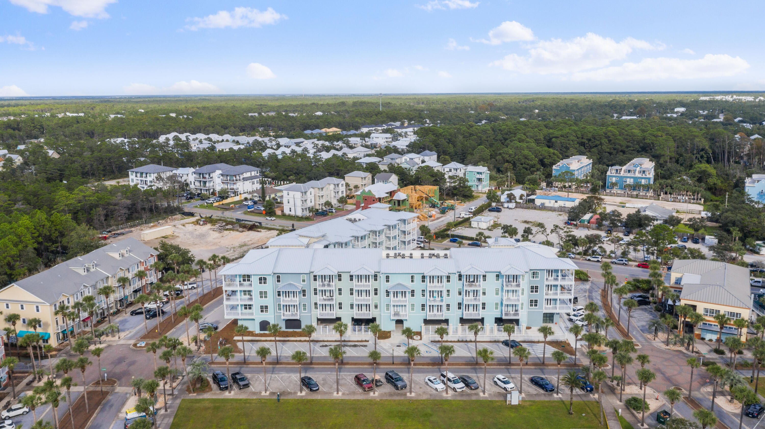 GULF PLACE RESIDENCES - Residential