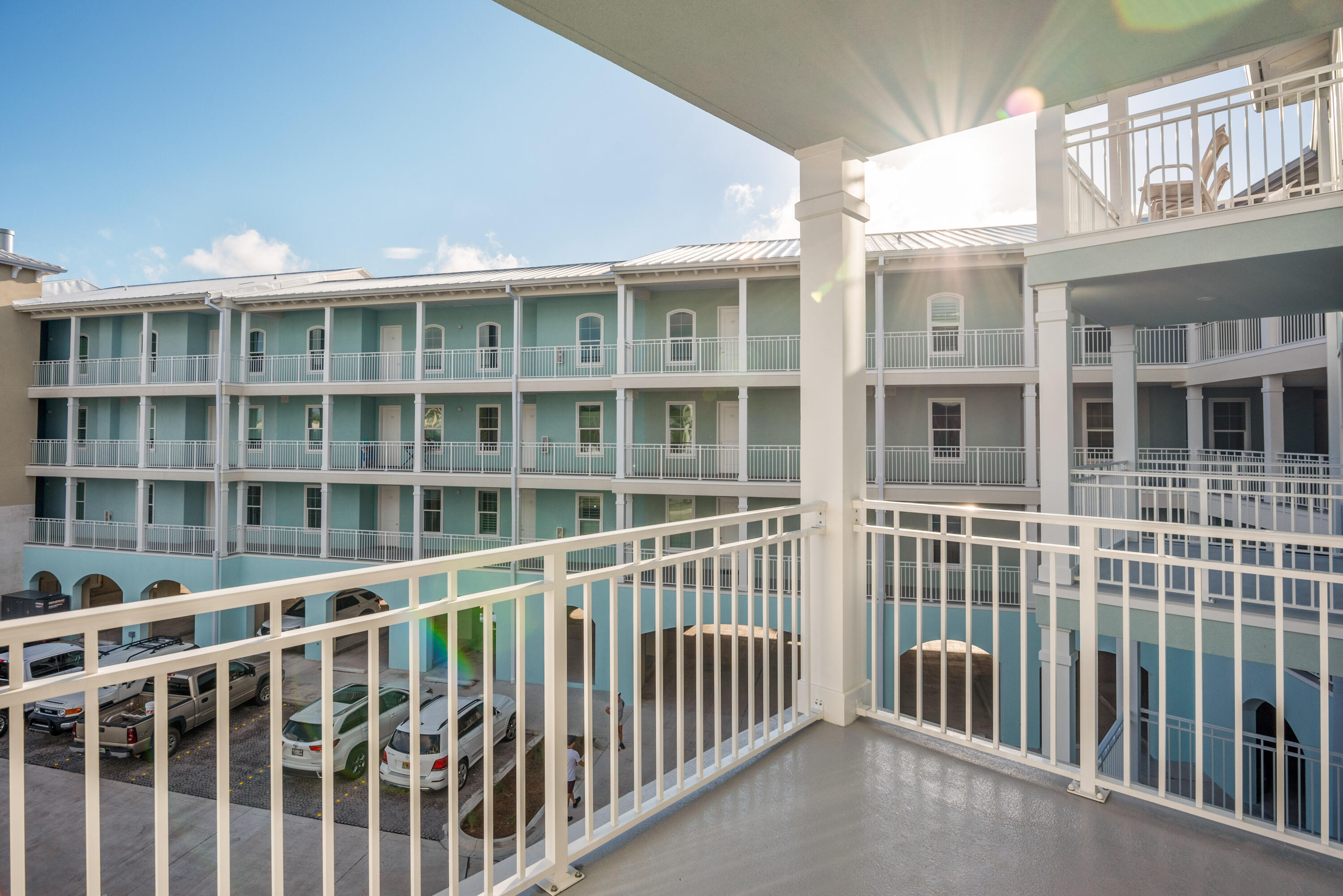 GULF PLACE RESIDENCES - Residential