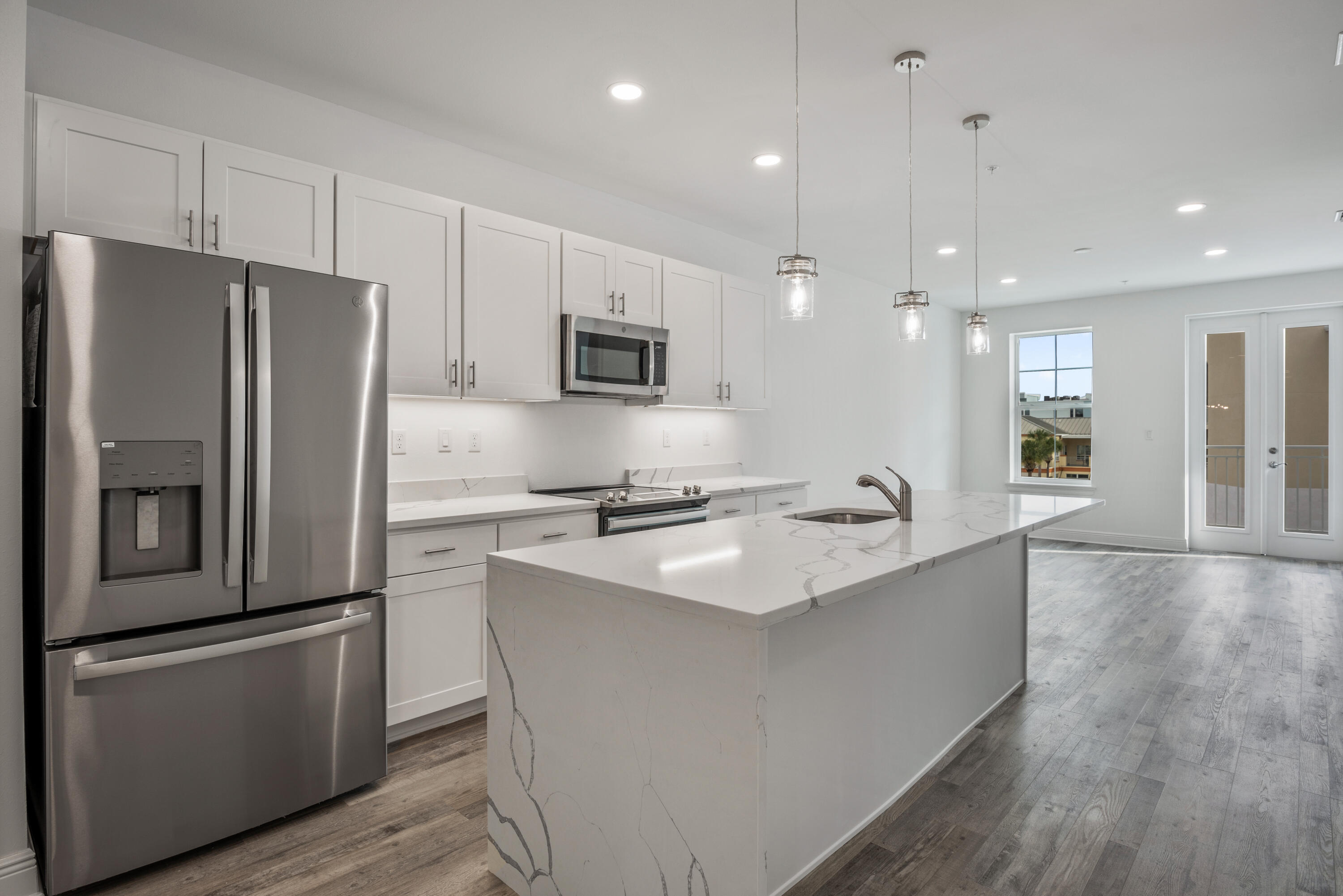 GULF PLACE RESIDENCES - Residential