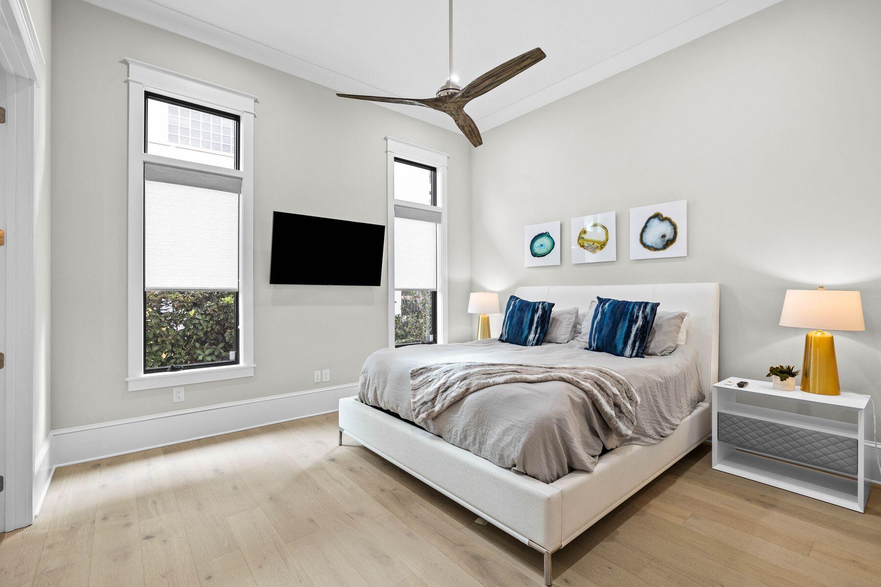 BURNT PINE - Residential