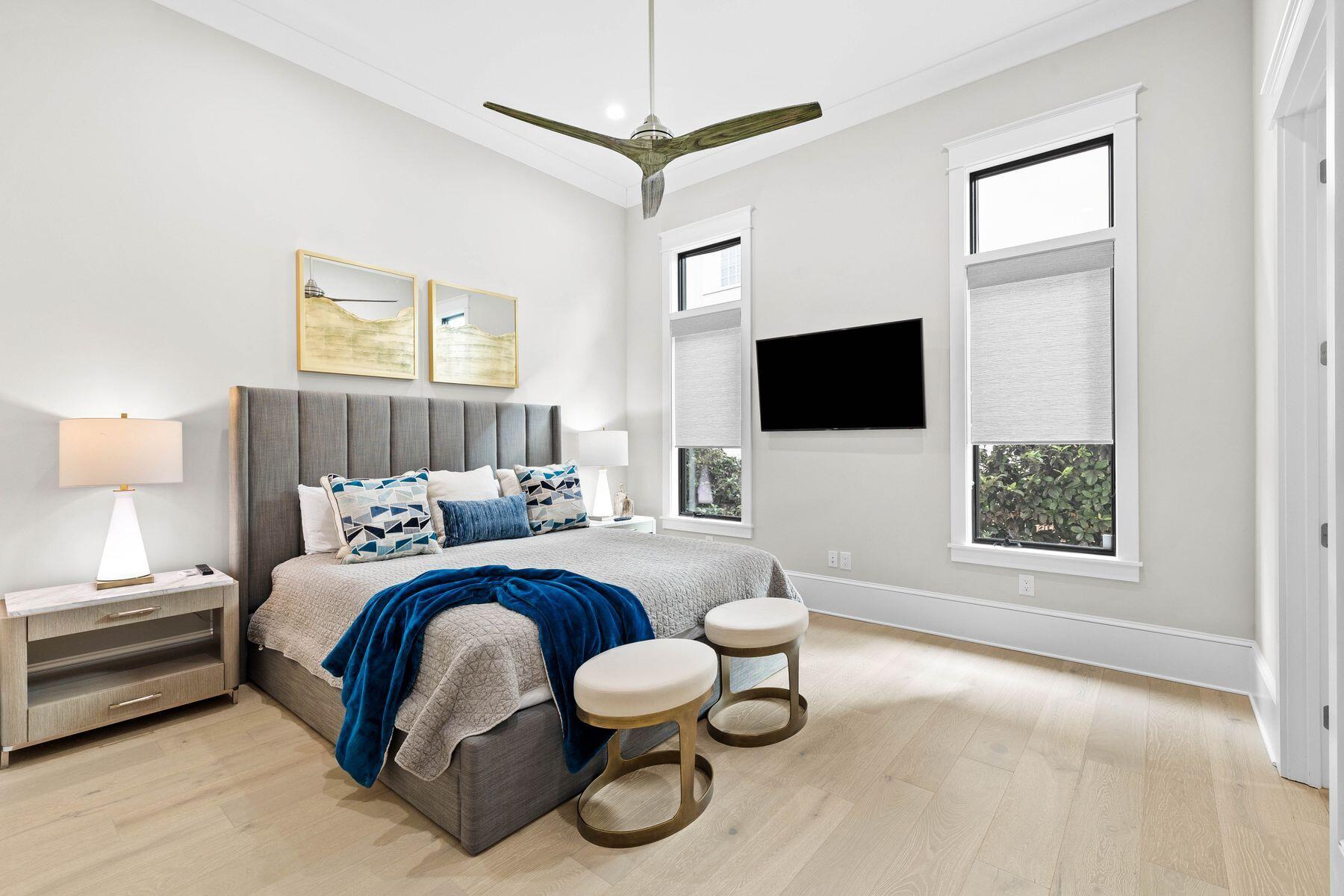 BURNT PINE - Residential