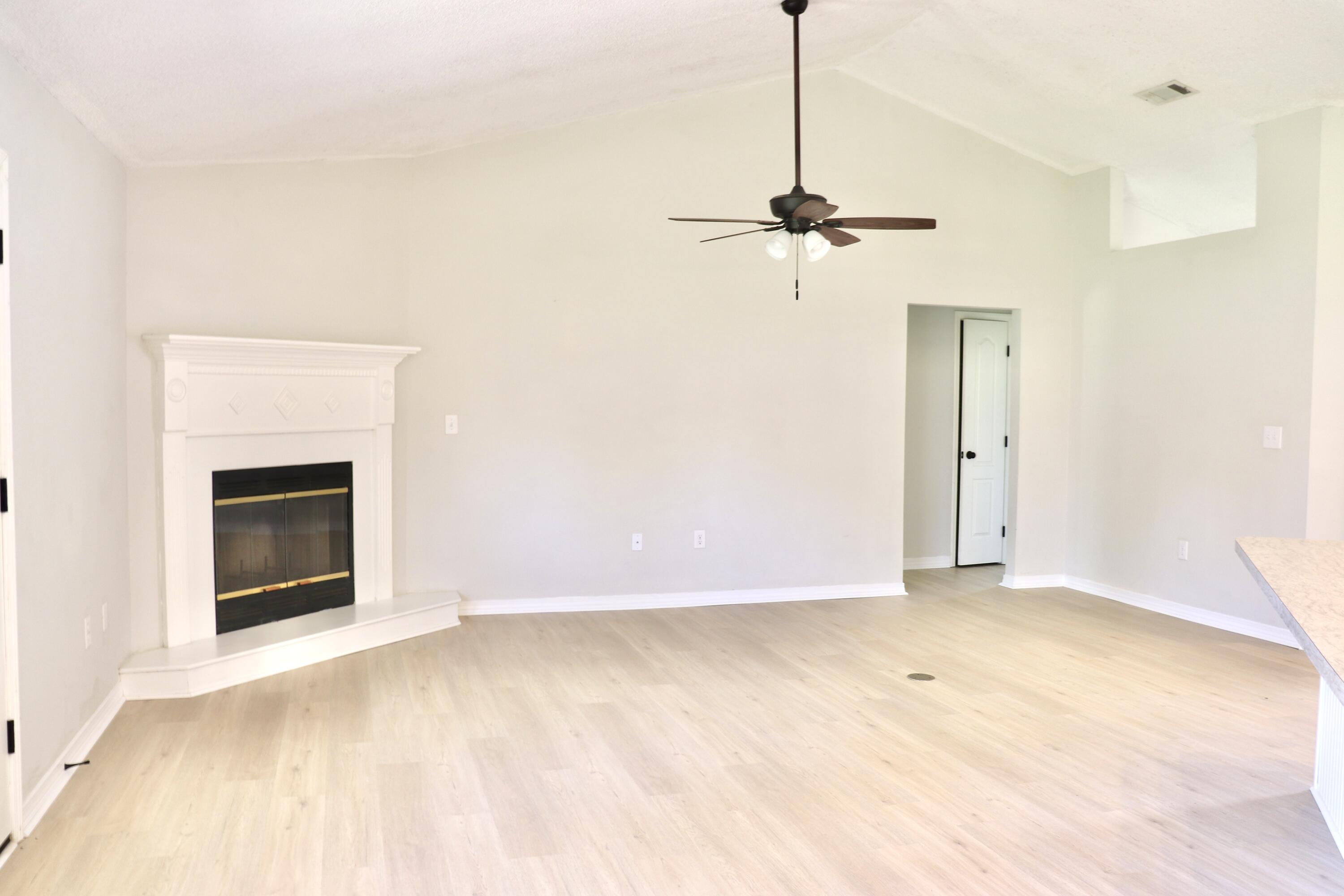 DOGWOOD ESTATES - Residential