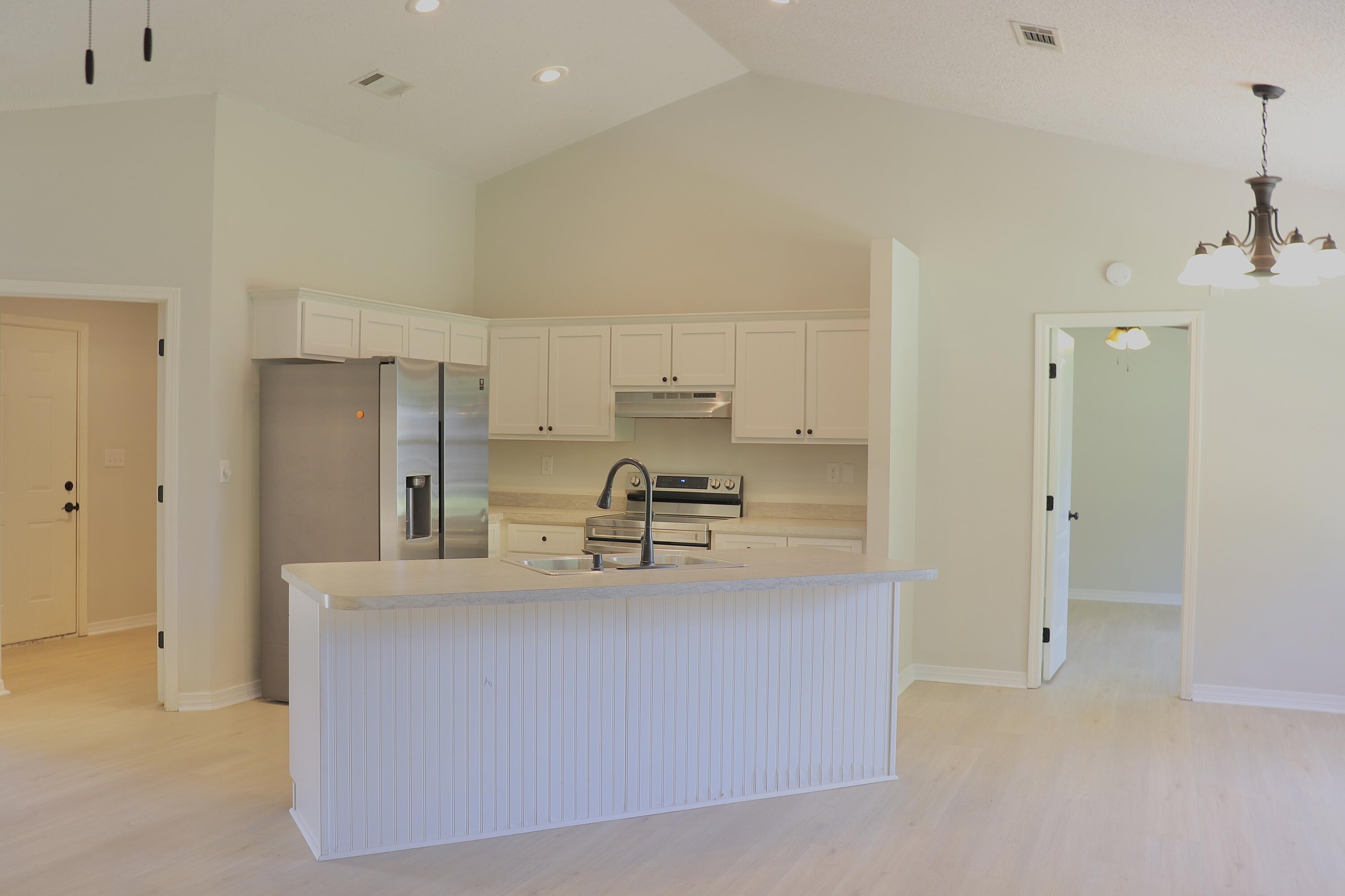 DOGWOOD ESTATES - Residential