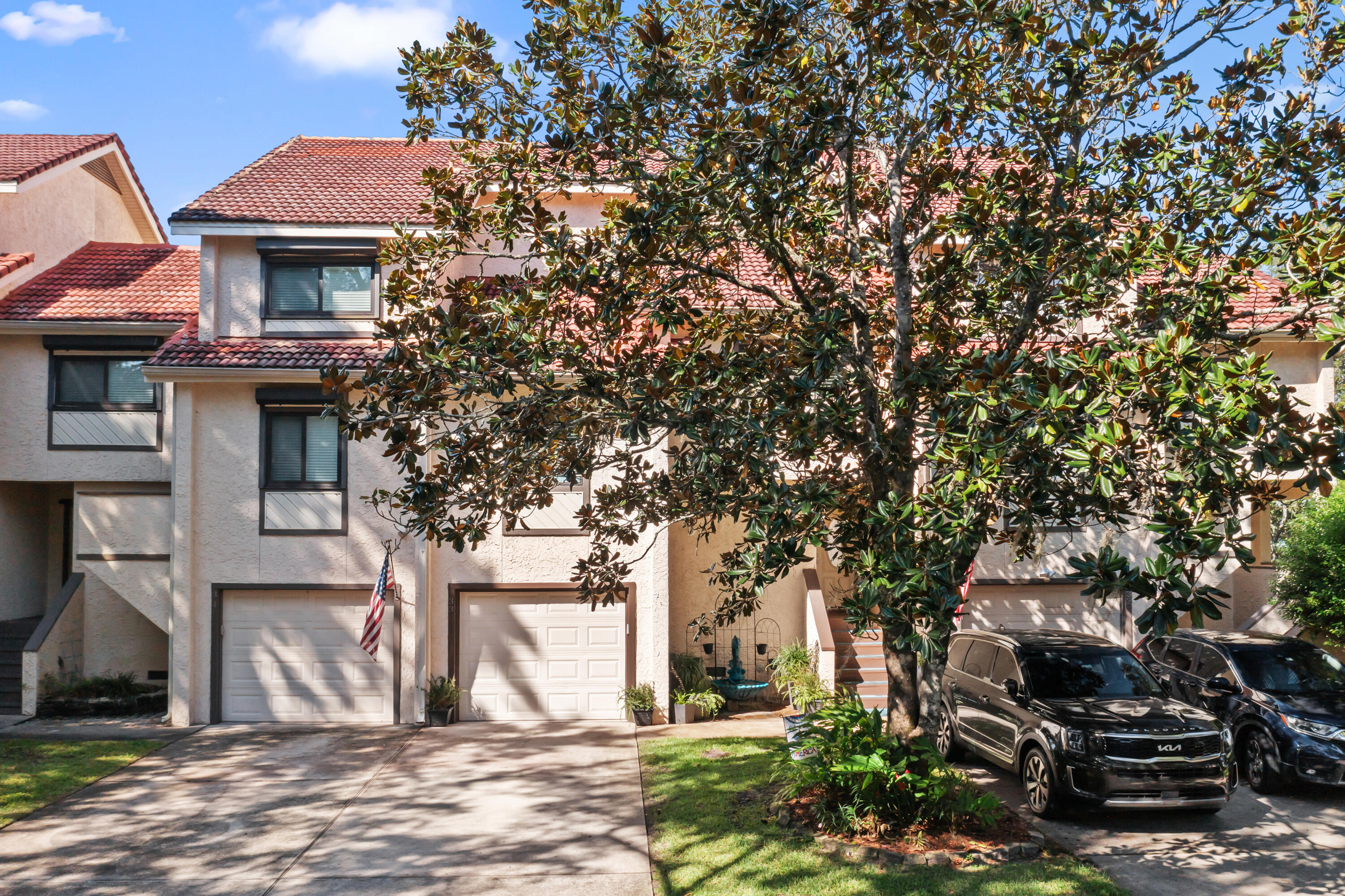 MARINA COVE VILLAGE III - Residential