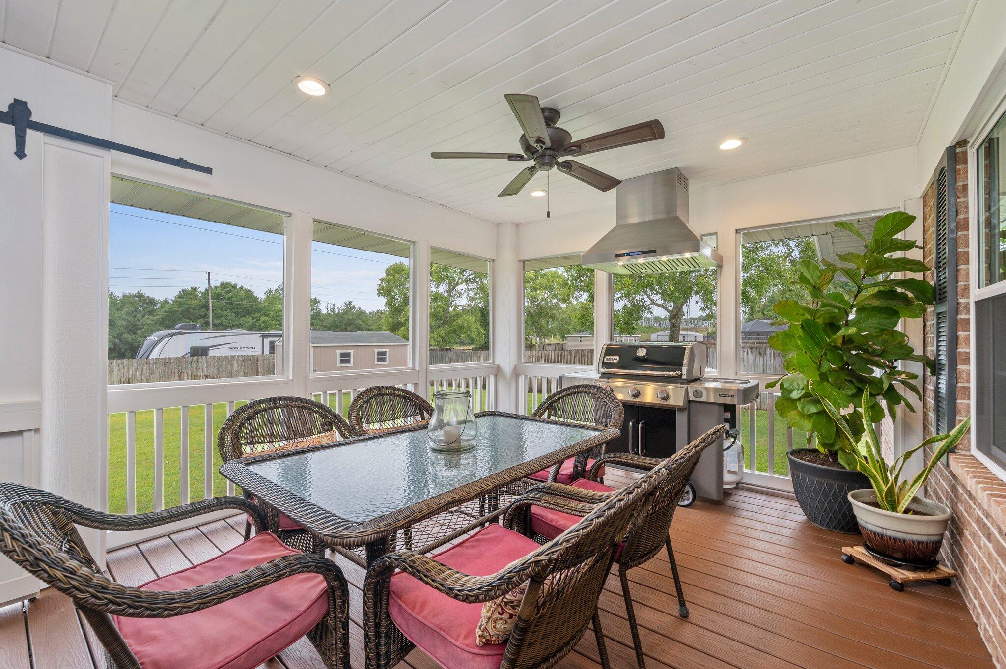 CHEROKEE BEND S/D PH 2 - Residential
