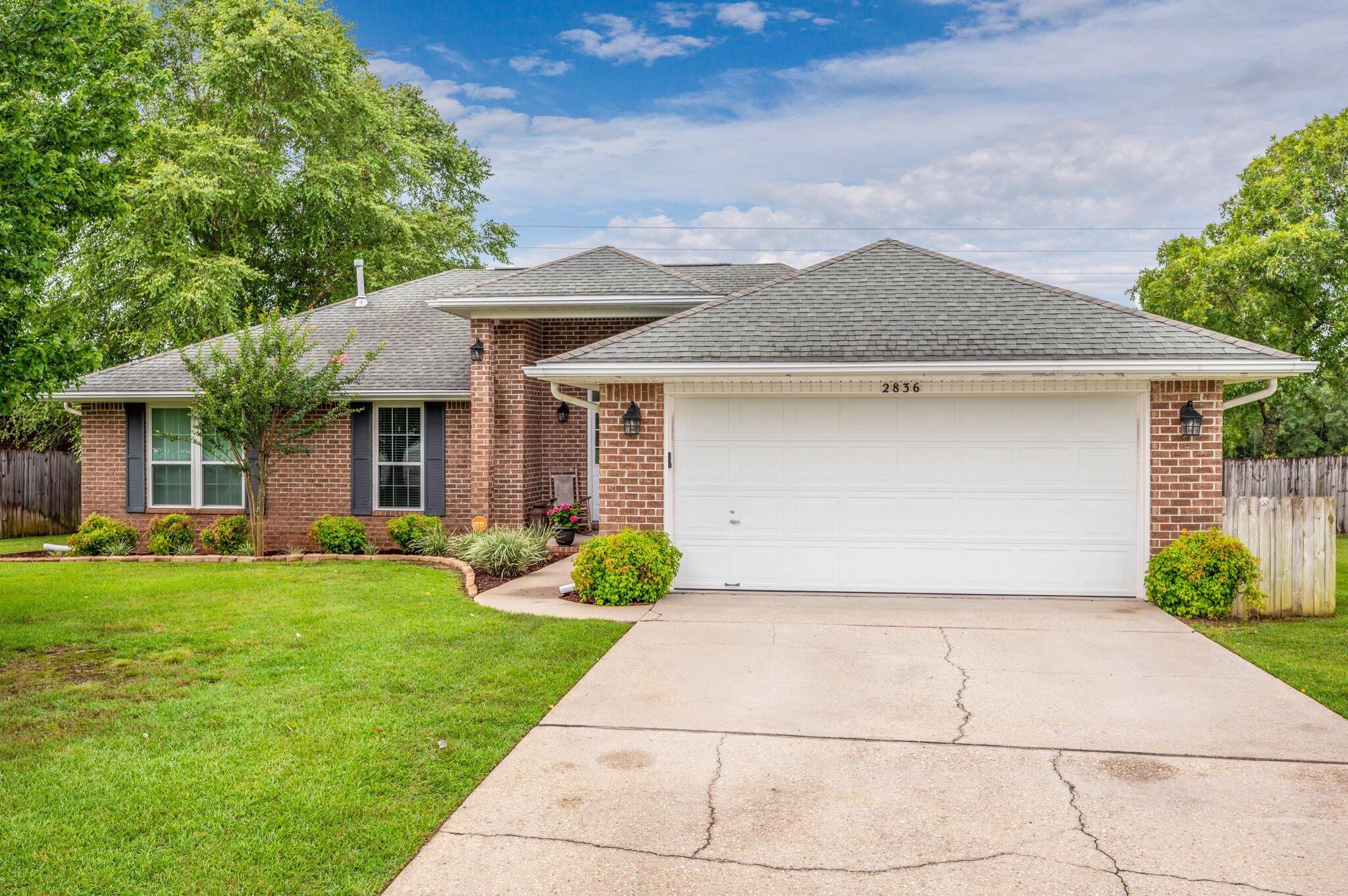 CHEROKEE BEND S/D PH 2 - Residential