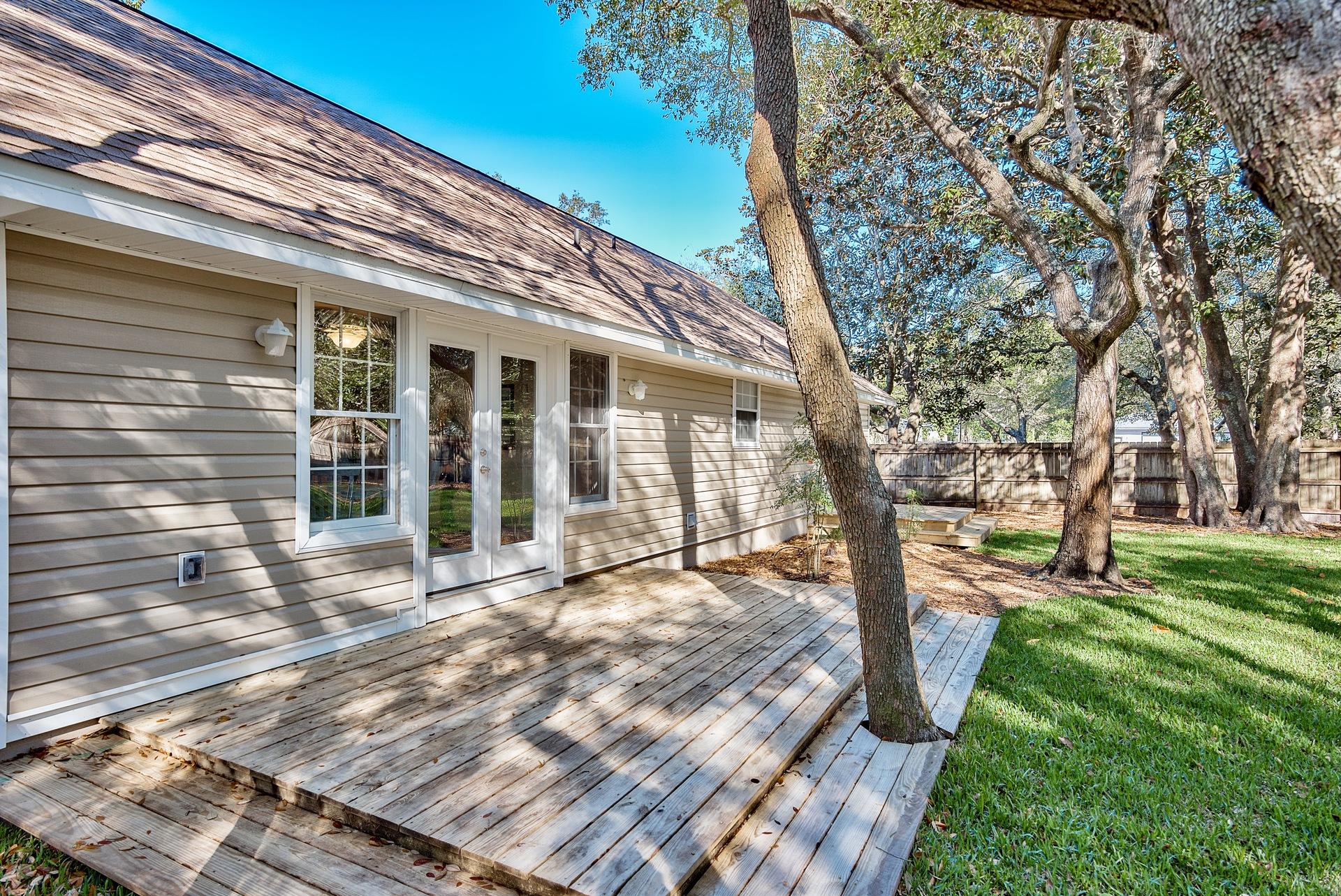 CALHOUN S/D TO DESTIN - Residential