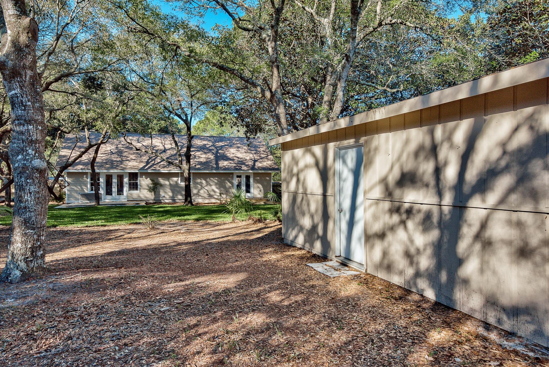 CALHOUN S/D TO DESTIN - Residential