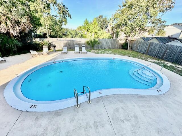 ISLAND PALMS CONDO - Residential Lease
