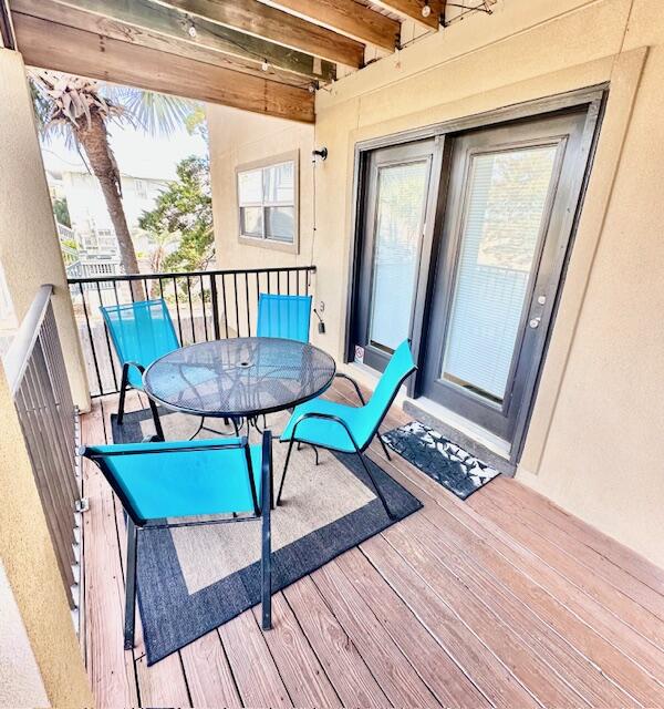 ISLAND PALMS CONDO - Residential Lease