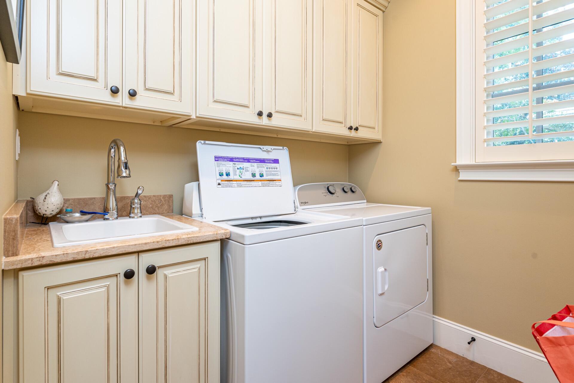 BURNT PINE - Residential