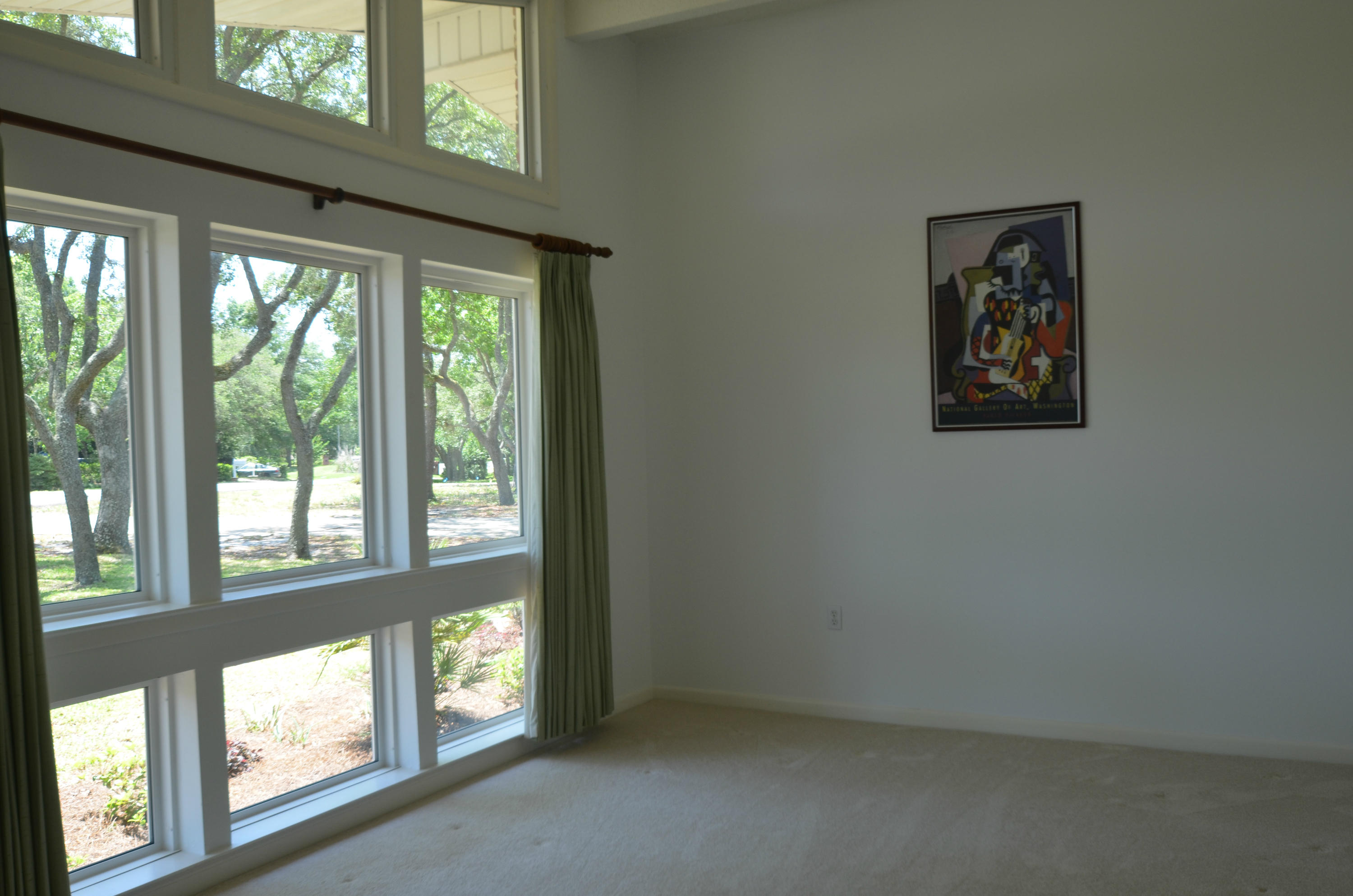 LORRAINE EST AMENDED LOT 4 BLK A - Residential