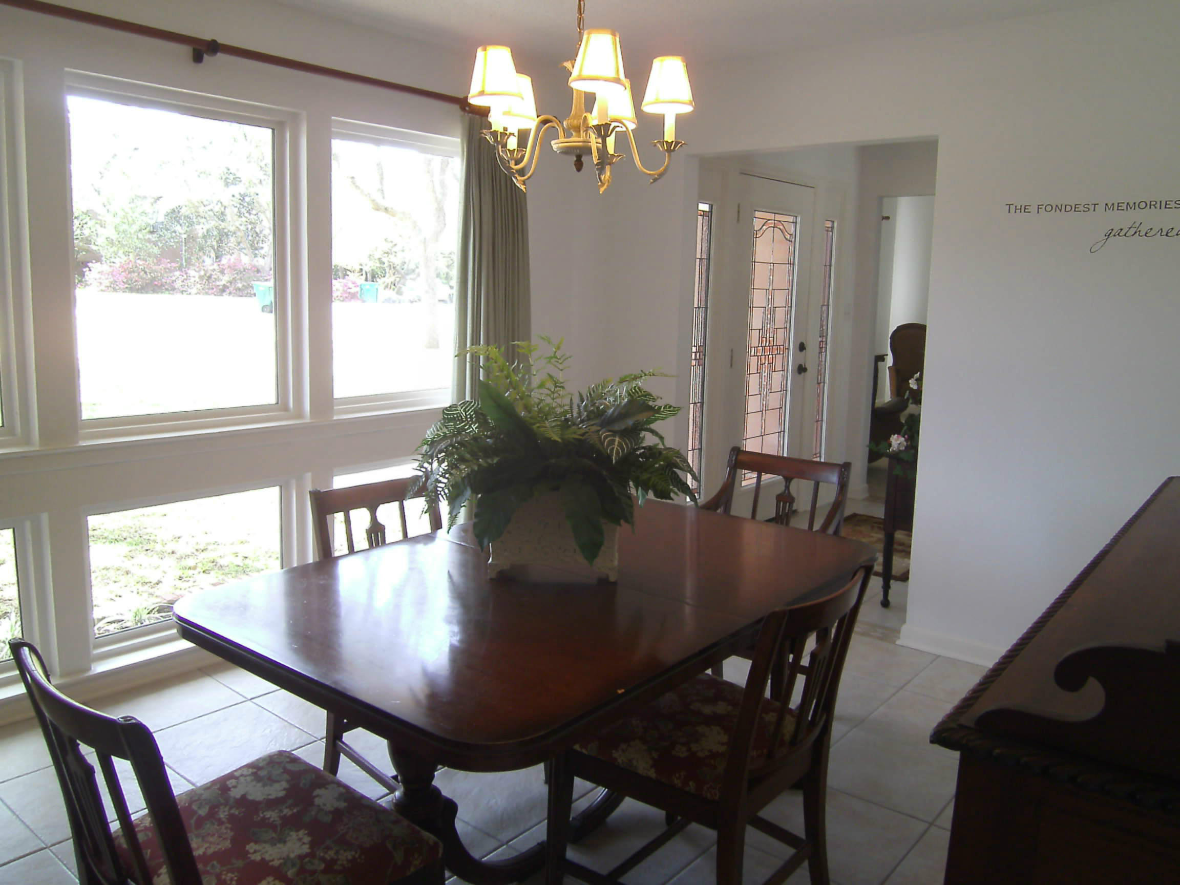 LORRAINE EST AMENDED LOT 4 BLK A - Residential