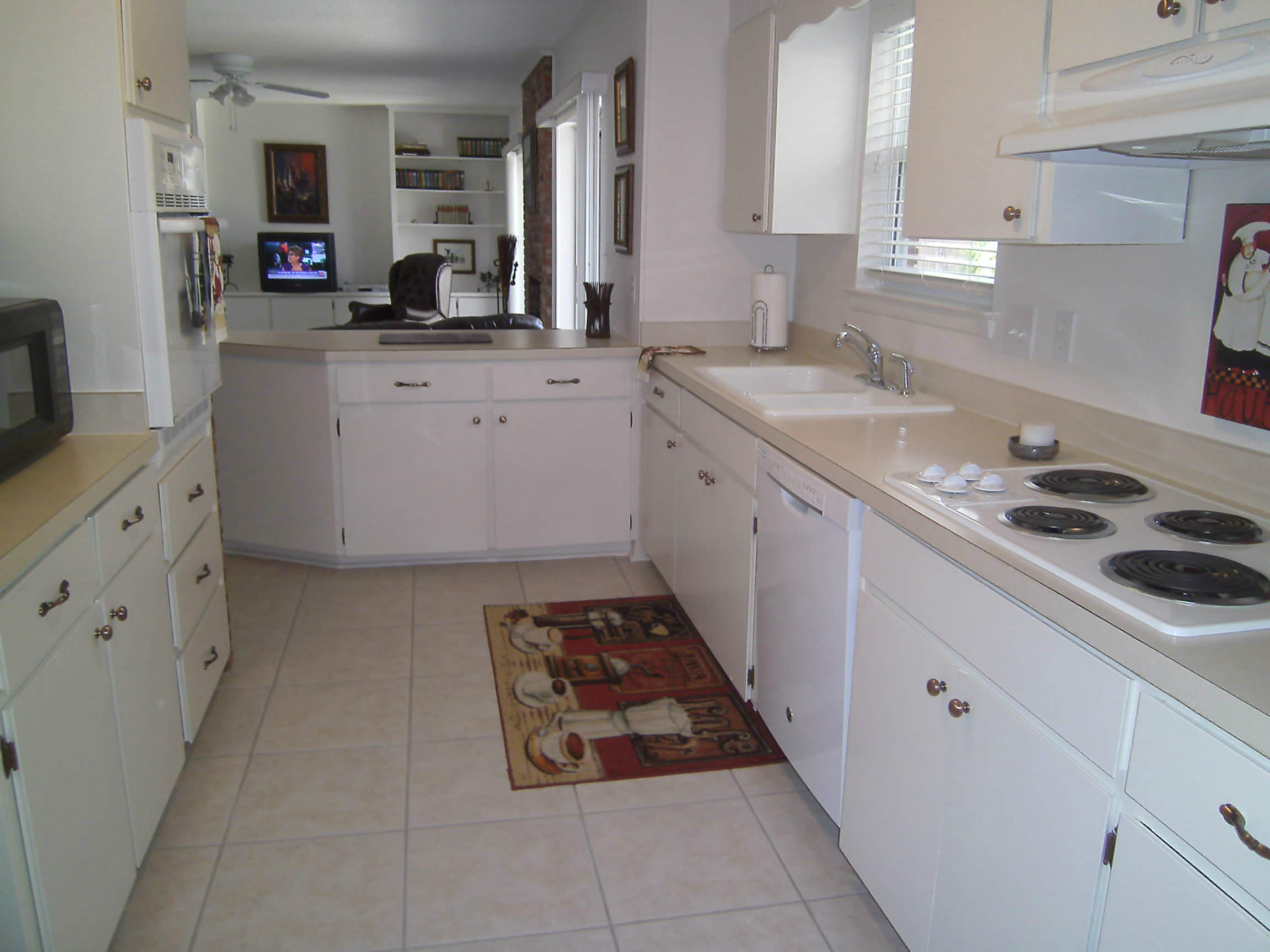 LORRAINE EST AMENDED LOT 4 BLK A - Residential