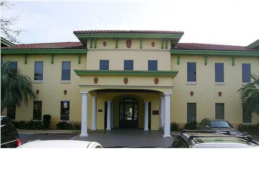 Executive Office Space for lease in Regatta Commons office park. Great opportunity for small company to be located in the same building as a law firm, interior designer, financial advisor, massage therapist and medical professional.At approximately 825sqft this unit has three rooms which could be designated as reception, conference and a community work space. This is a gross lease with electrical and utilities included. Sales tax not included.