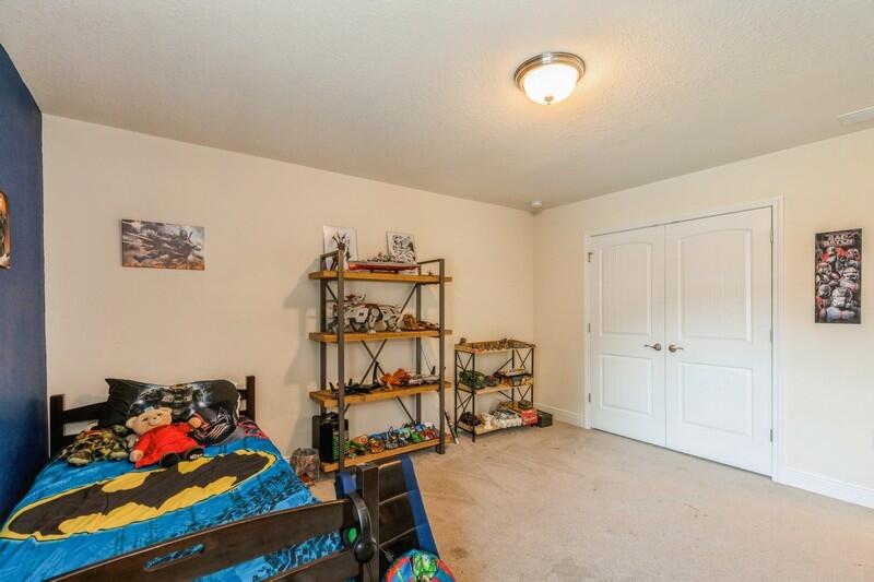 ZARCHARY ESTATES - Residential