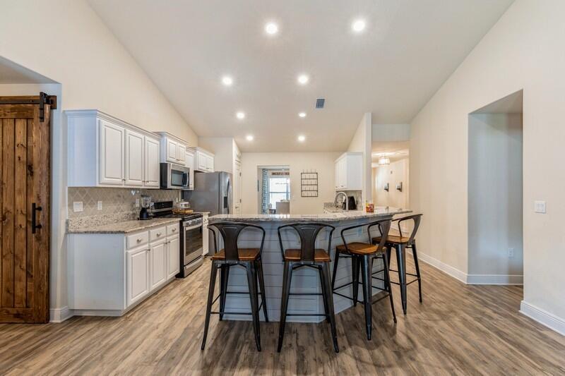 ZARCHARY ESTATES - Residential