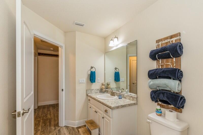 ZARCHARY ESTATES - Residential