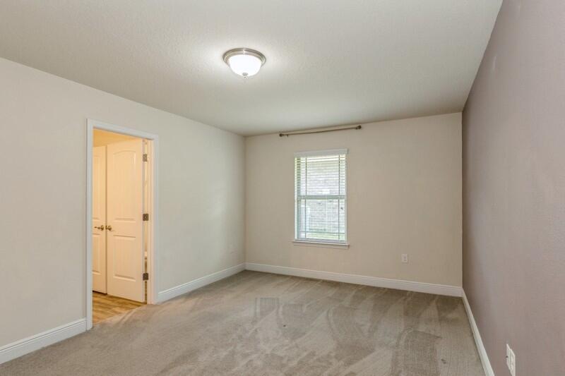 ZARCHARY ESTATES - Residential