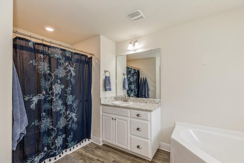 ZARCHARY ESTATES - Residential