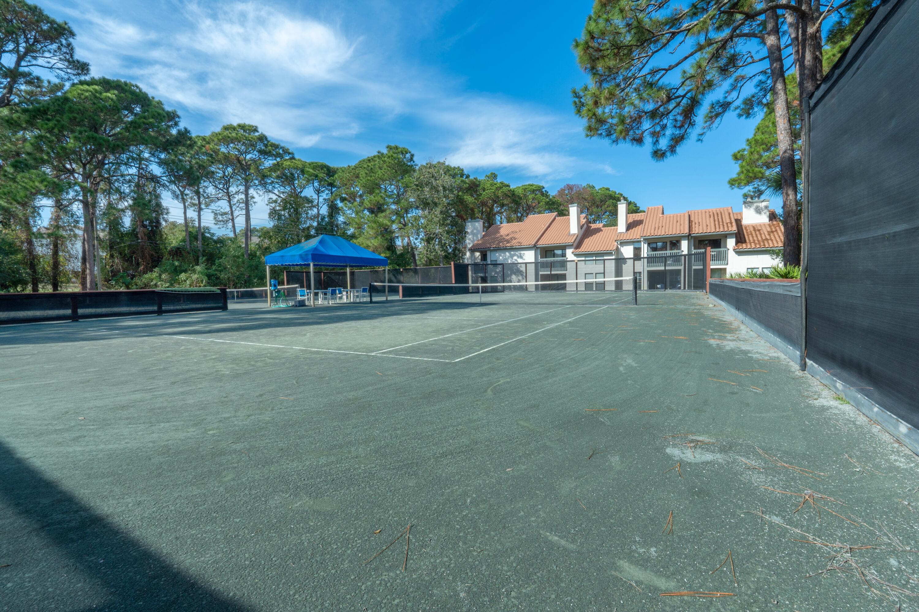TOPS'L TENNIS VILLAGE - Residential