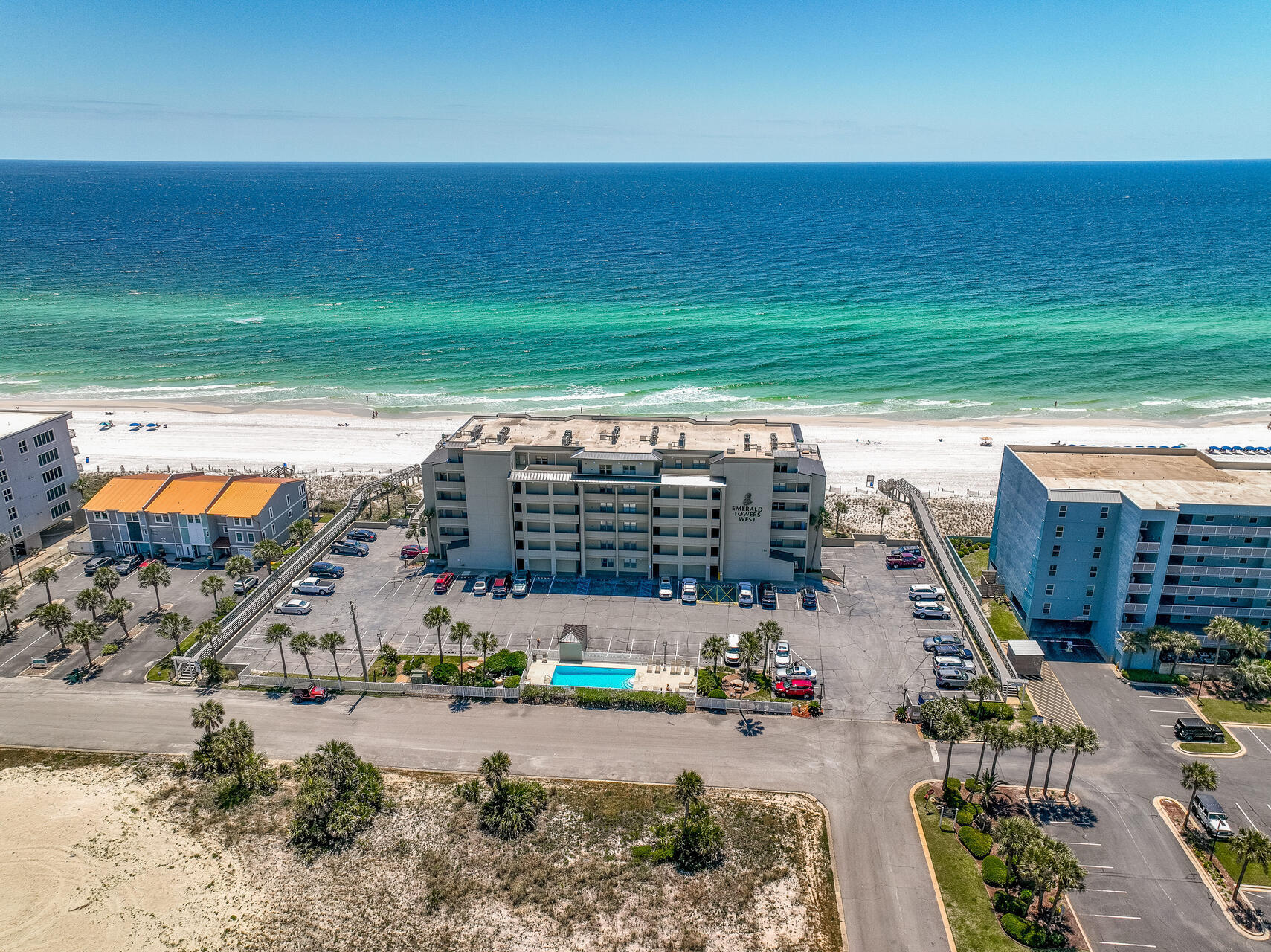 EMERALD TOWERS WEST CONDO - Residential