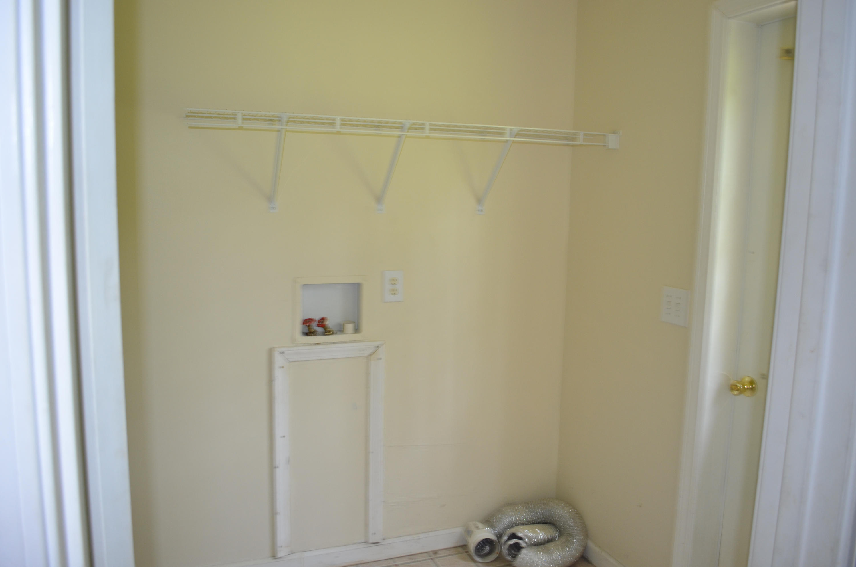 LAGRANGE SHORES - Residential