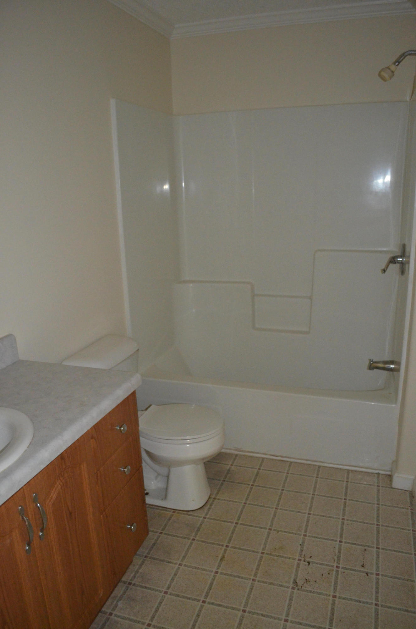 LAGRANGE SHORES - Residential