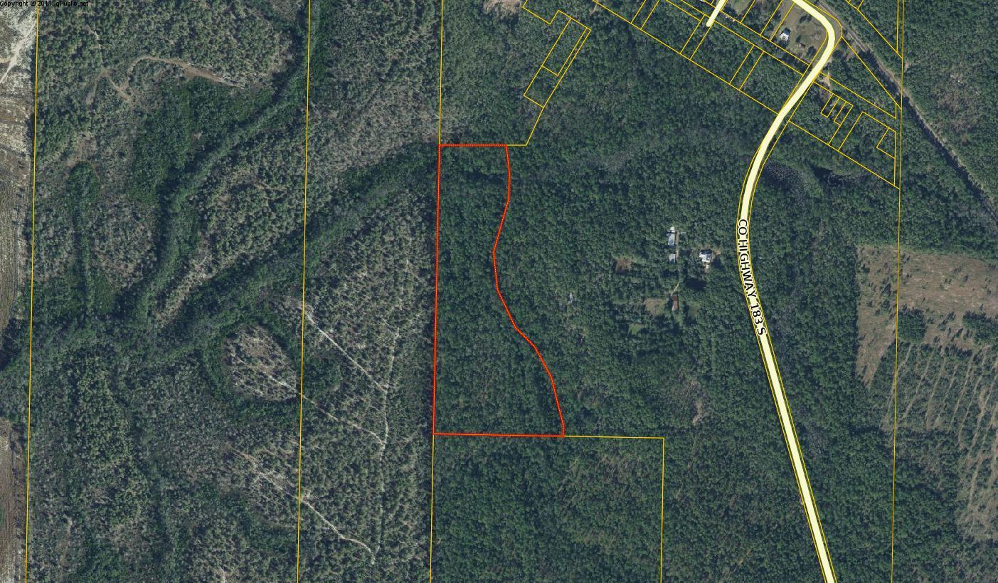 No access, however, if purchasing the adjoining 107 AC to the west of the parcel off 6th St. there would be no issue. Additional acreage is available from 107-345 contiguous acres.See MLS 830399; MLS 830400