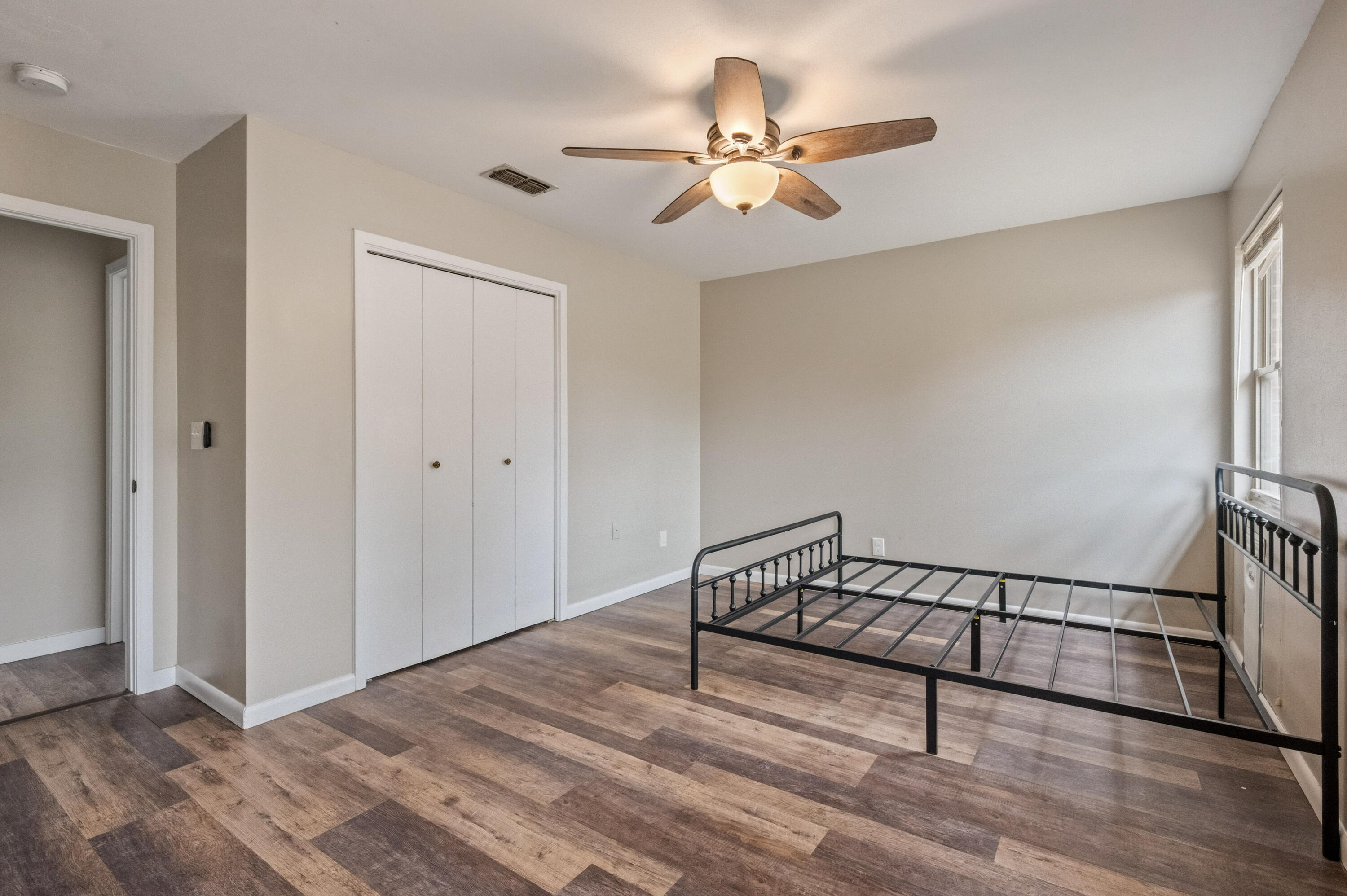 PALM ESTATES UNIT 3 - Residential