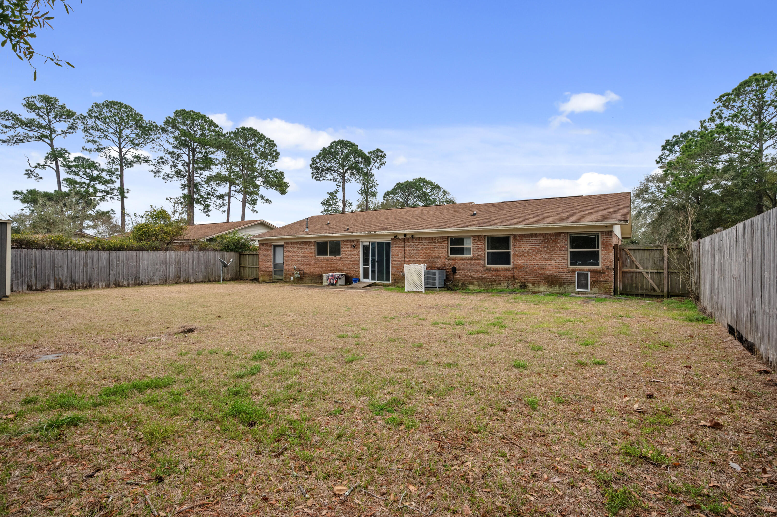 PALM ESTATES UNIT 3 - Residential