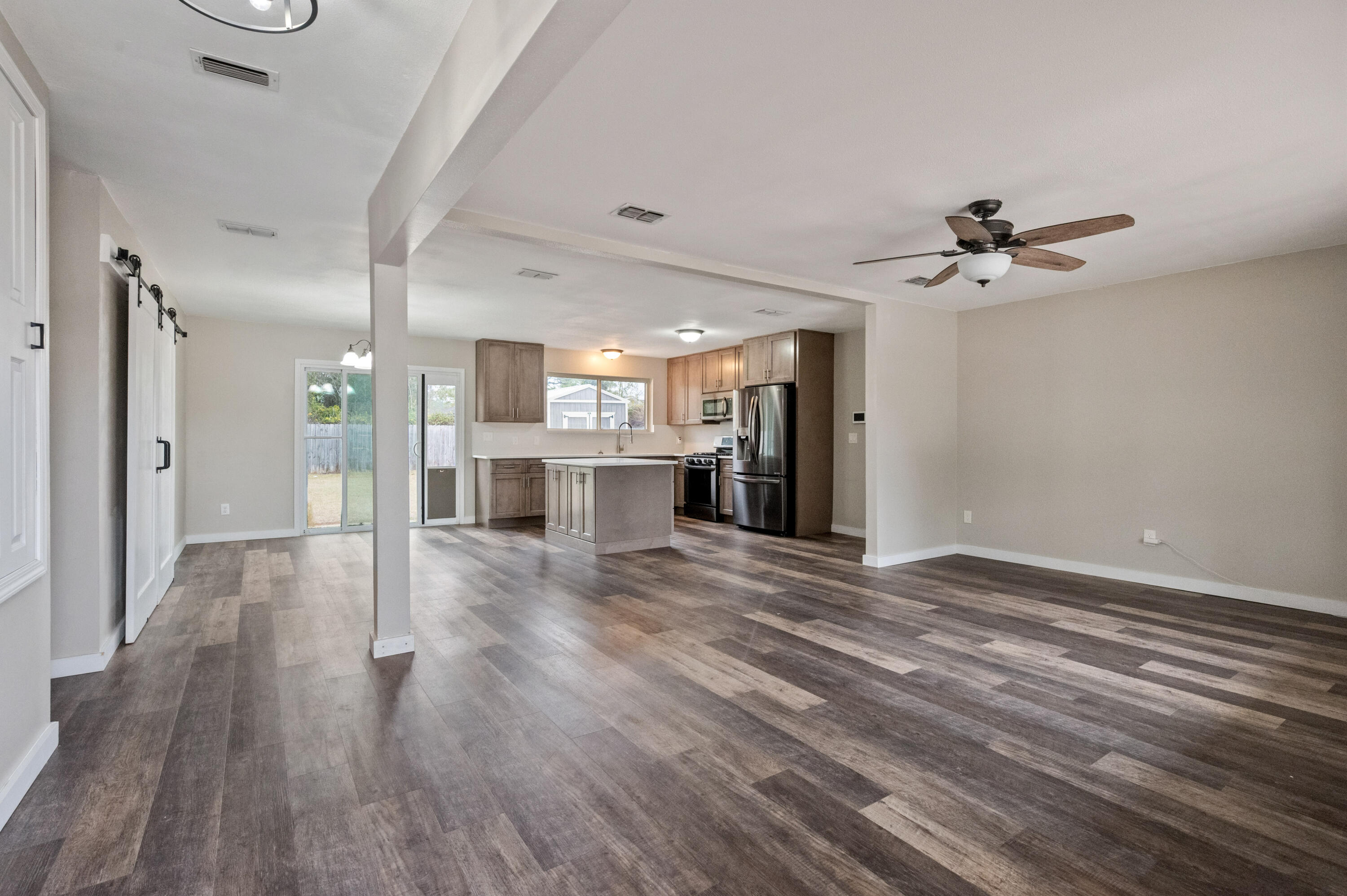 PALM ESTATES UNIT 3 - Residential