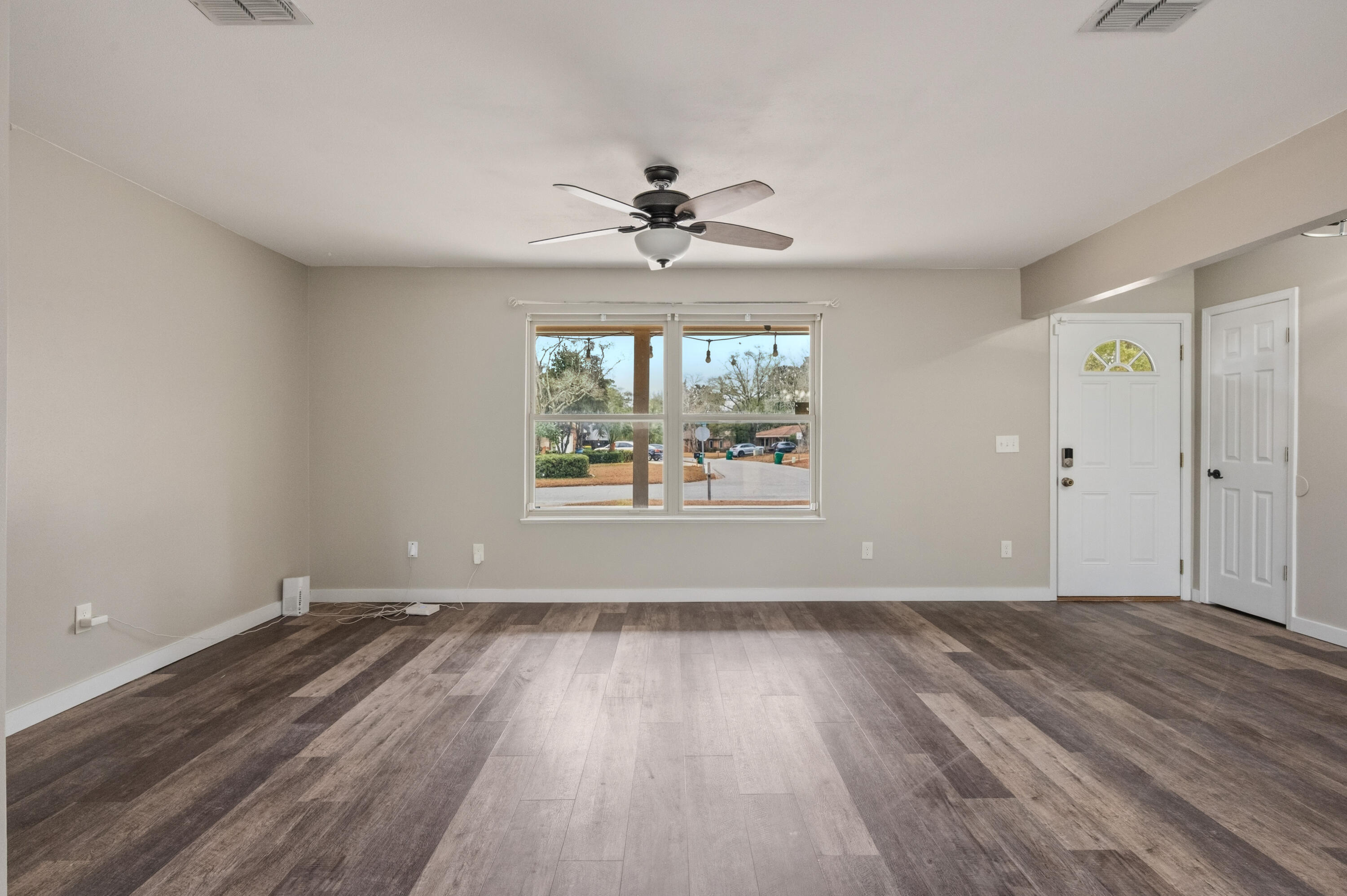 PALM ESTATES UNIT 3 - Residential