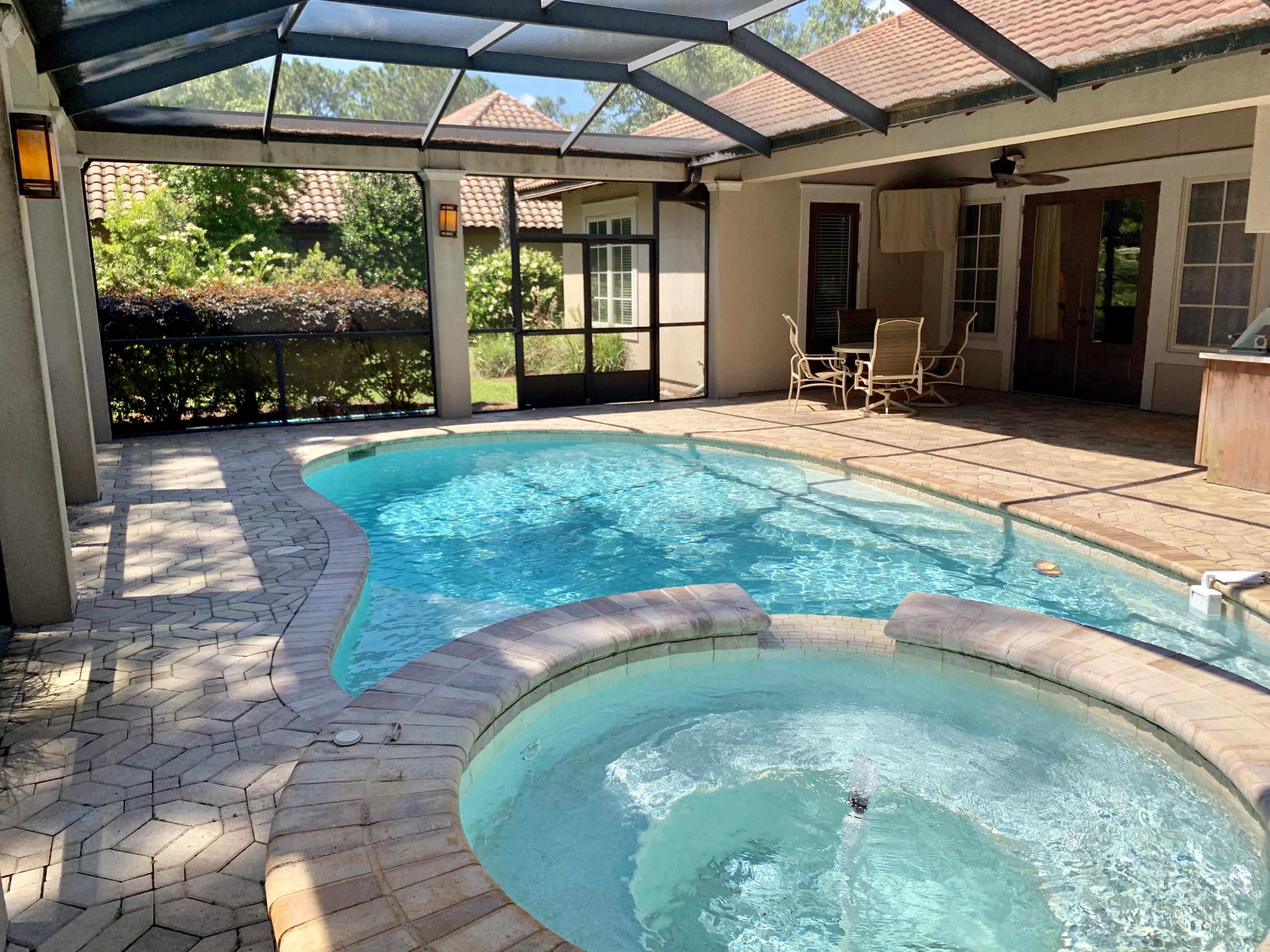 BAYTOWNE AVE EAST - Residential