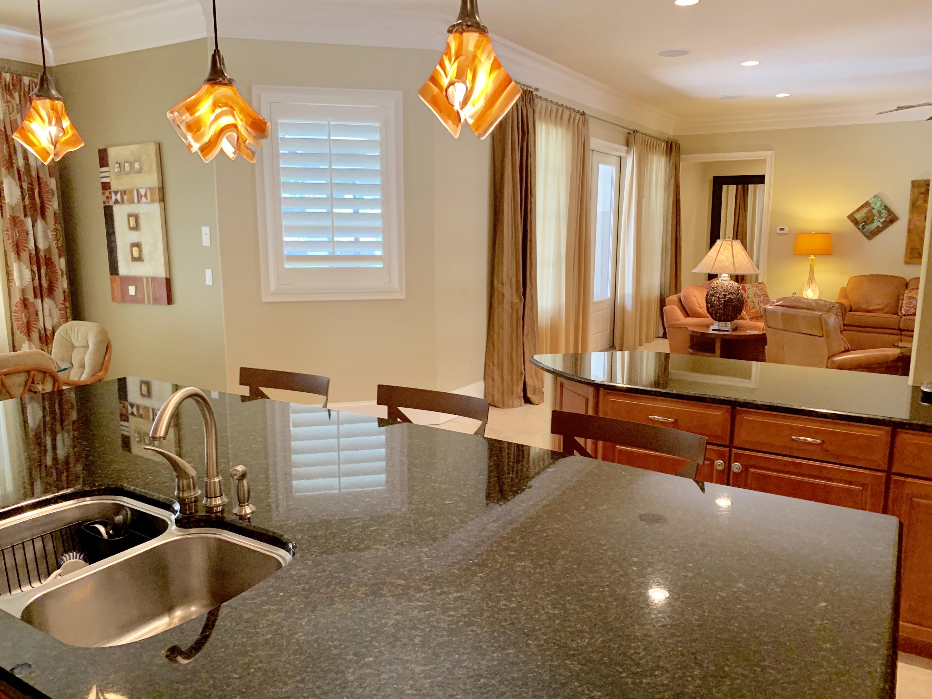 BAYTOWNE AVE EAST - Residential